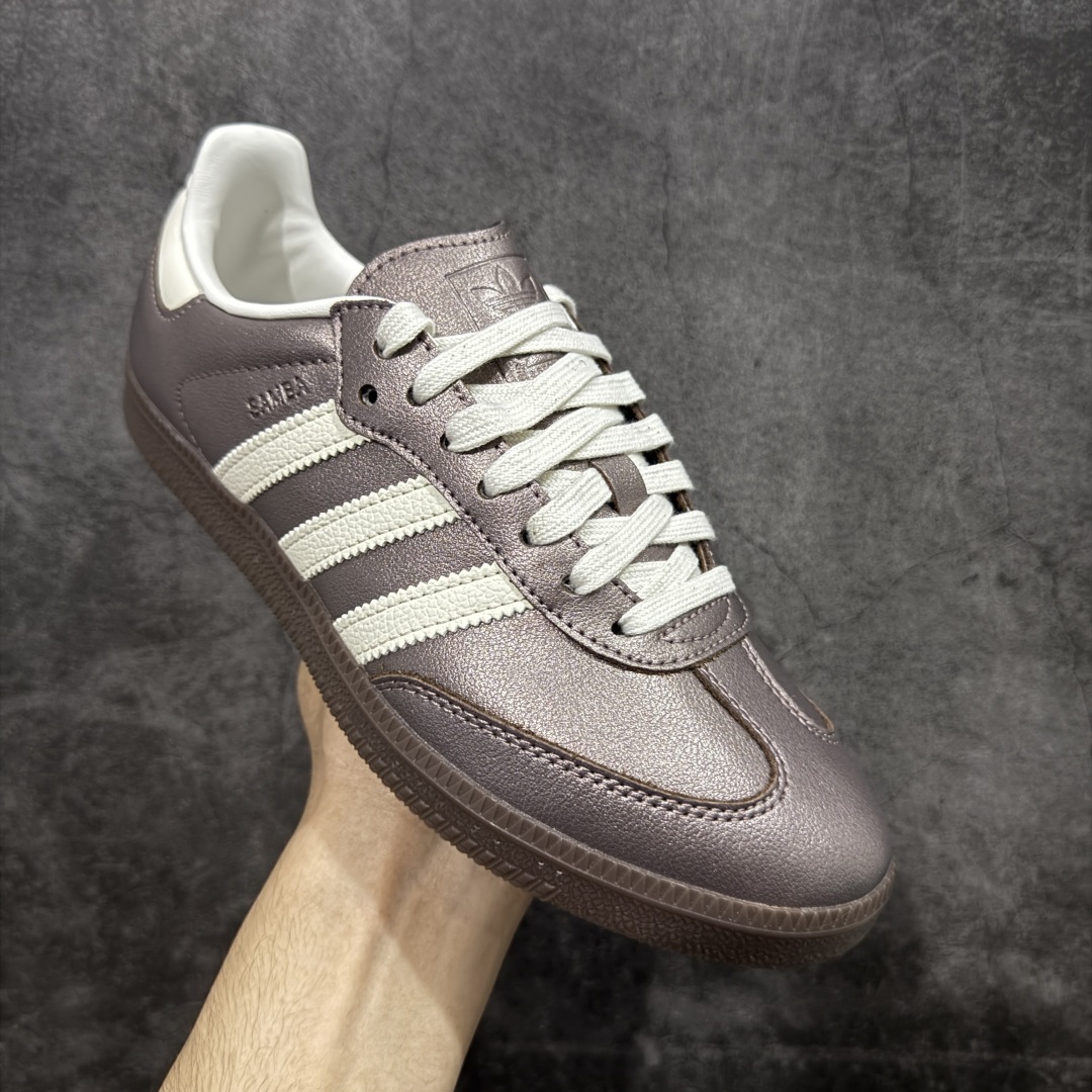 图片[3]-【RS纯原】Adidas Originals Samba OG桑巴舞系列绅士德训足球风百搭低帮休闲运动板鞋 JI4219 市面顶级品质 此版鞋身全部采用进口原厂头层皮 原厂头层 区分市面偷工减料！ 这款桑巴鞋展示了高质量的工艺 带有装饰的超锁缝制和无缝的手感 柔软、柔软的皮革造型和标志性的3条纹完成了精致的外观 正规合身鞋带 鞋面上有绒面鞋垫 橡胶鞋底 享受正畸套筒软感 自50年代首次亮相以来就一直在赢得粉丝的青睐 尺码：36 36.5 37.5 38 38.5 39 40 40.5 41 42 42.5 43 44 44.5 45-选品中心