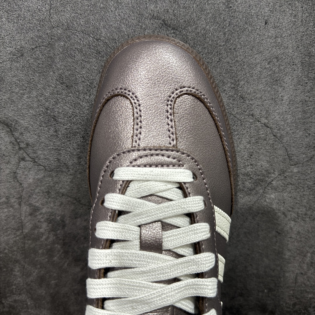 图片[5]-【RS纯原】Adidas Originals Samba OG桑巴舞系列绅士德训足球风百搭低帮休闲运动板鞋 JI4219 市面顶级品质 此版鞋身全部采用进口原厂头层皮 原厂头层 区分市面偷工减料！ 这款桑巴鞋展示了高质量的工艺 带有装饰的超锁缝制和无缝的手感 柔软、柔软的皮革造型和标志性的3条纹完成了精致的外观 正规合身鞋带 鞋面上有绒面鞋垫 橡胶鞋底 享受正畸套筒软感 自50年代首次亮相以来就一直在赢得粉丝的青睐 尺码：36 36.5 37.5 38 38.5 39 40 40.5 41 42 42.5 43 44 44.5 45-选品中心