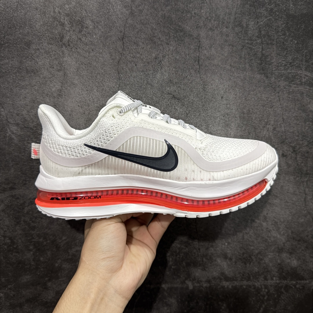 【公司级】Nike Pegasus Premium Airscape 舒适百搭减震防滑耐磨透气 低帮跑步鞋 白红    低帮跑步鞋，简约又不失活力，上脚超吸睛。  它不仅颜值高，性能更是一绝！  全掌气垫科技，减震防滑超耐磨，每一步都能感受到强劲回弹，给双脚舒适支撑。  透气鞋面，跑步时双脚也能自由呼吸。    #独家原包 原底原料 开模打造  #原厂鞋标 高精密准度  #原楦原纸板开发 匹配原版98%以上  #后跟弧度 正确呈现  #原厂皮料 质感无敌  #皮料切割干净 无任何毛边 清洁度细节完美    货号：HQ2592-101    尺码：36-46-选品中心