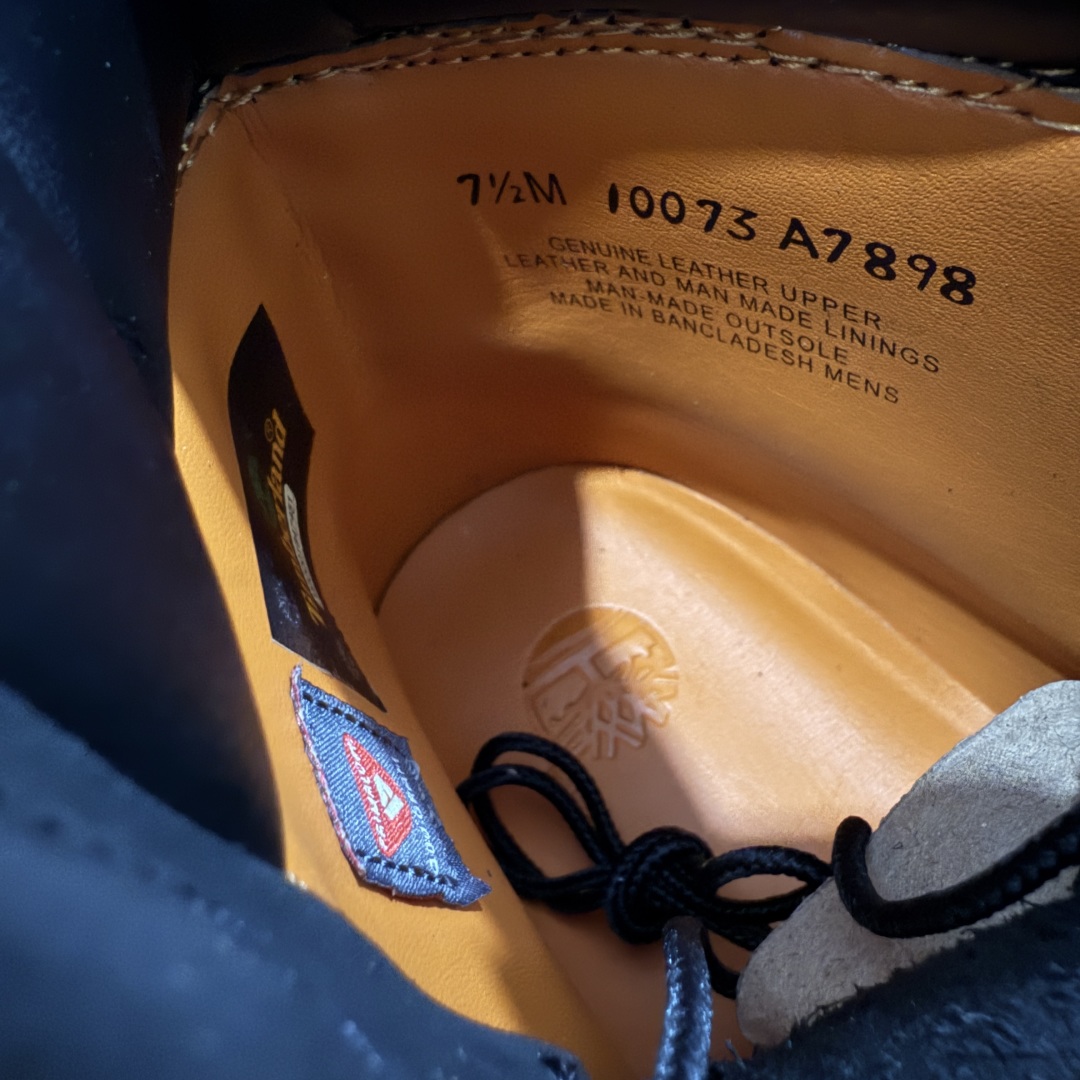 图片[8]-【XC纯原】新货出Timberland 天伯伦经典款大黑靴 10073 经典再造 全新升级 原单防水皮料 注塑大底 原厂防伪标紫光灯可扫 最新工艺电脑车线 四线并齐 横折动态防泼水 正品一致全真皮领口/内里 抗疲劳减震蜂窝鞋垫 市场顶级原单版本 独家供应 尺码 40-46-选品中心