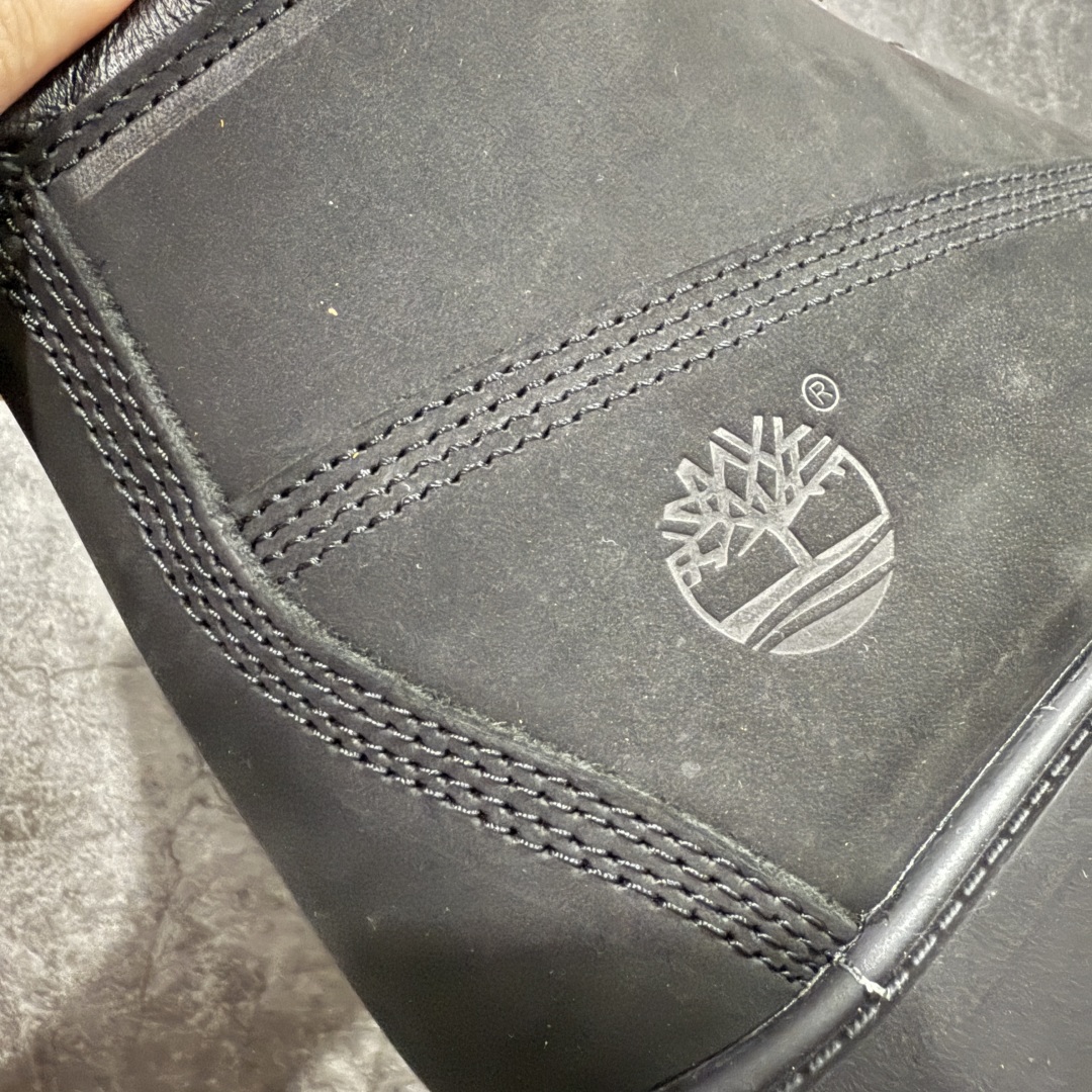 图片[4]-【XC纯原】新货出Timberland 天伯伦经典款大黑靴 10073 经典再造 全新升级 原单防水皮料 注塑大底 原厂防伪标紫光灯可扫 最新工艺电脑车线 四线并齐 横折动态防泼水 正品一致全真皮领口/内里 抗疲劳减震蜂窝鞋垫 市场顶级原单版本 独家供应 尺码 40-46-选品中心
