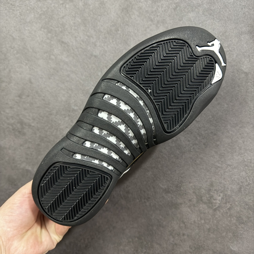 图片[9]-【头层真碳版】Air Jordan AJ12 Retro 篮球鞋 正确版型 头层皮料 真碳板 原厂定制金属扣 原厂电绣 超高性价比 货号：CT8013-170 尺码：40 40.5 41 42 42.5 43 44 44.5 45 45.5 46 47.5 48 编码：GLB320330-选品中心