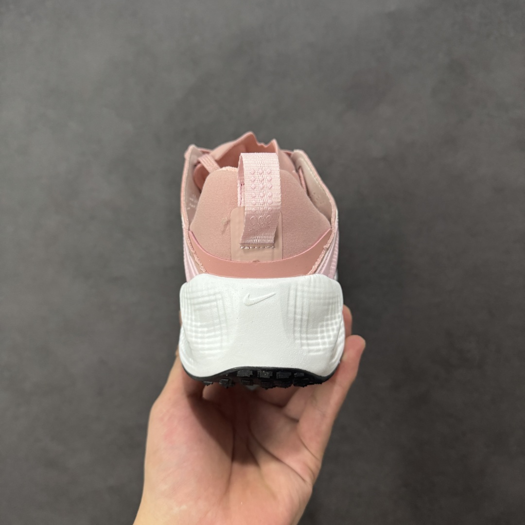 图片[4]-【公司级】HYEIN SEO x Nike Ava Rover Ava Rover 联名鞋 该鞋款采用流线型轮廓设计，鞋面结合 TPU 网格支撑结构，中底搭载 ReactX 泡棉材质，外底为 华夫底纹，整体呈现机能风风格，以流线型轮廓和轻薄物料鞋面为主，TPU 网格状支撑结构增强支撑性，中底采用 ReactX 泡棉材质，提供缓震性能，华夫底纹外底兼顾灵活度和抓地力。 货号：DX4215-302 尺码：36-40 编码：LNHB250260-选品中心