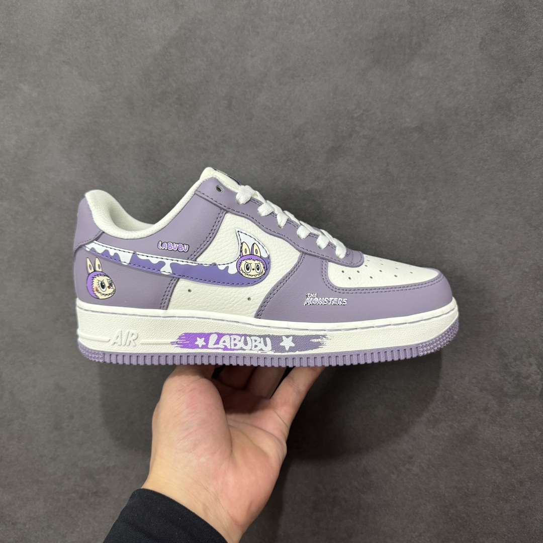 【定制版】NIke Air Force 1 \'07 Low “紫色涂鸦拉布布”空军一号 低帮 运动鞋 休闲鞋 折边针车 工艺难度大 原楦头原纸板 原装鞋盒 定制五金配件 内置全掌气垫 原厂鞋底 货号:KJ5188-006 尺码:36 36.5 37.5 38 38.5 39 40 40.5 41 42 42.5 43 44 44.5 45 编码:HXSA310320-选品中心