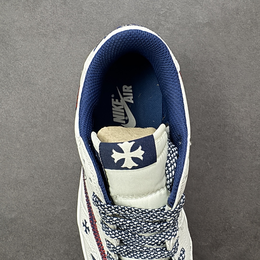 图片[7]-【定制版】Travis Scott x Fragment Design x Jordan Air Jordan 1 Low OG SP “克罗心联名——缝线勾” 多方联名合作融合了Travi翻毛蓝勾s Scott 独特的音乐风格，藤原浩个性的设计风格以及Jordan品牌的经典元素 使其成为一双具有独特身份和价值的鞋子 清新而立体的外观加上联名标识更突出了其独特身份 这种配色方案显示出活力和时尚感 在视觉上引人注目 鞋身的质感和细腻的细节处理使其显得高端而格调十足 这款“倒钩”联名是设计与创意完美结合 融合多方的个性风格是一款备受瞩目的潮流鞋款 低帮休闲板鞋 定制鞋盒 大厂纯原品质出货 超高清洁度 皮料切割干净无任何毛边 细节完美 货号：DZ5899-030 尺码：36 36.5 37.5 38 38.5 39 40 40.5 41 42 42.5 43 44 44.5 45-选品中心