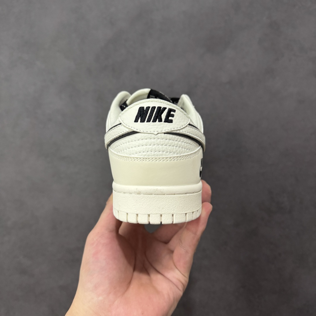 图片[4]-【定制版】Nike SB Dunk Low 米白 周年高端定制 低帮休闲板鞋 CS1688-115 #定制鞋盒 大厂纯原品质出货 超高清洁度 皮料切割干净无任何毛边 细节完美 尺码：36 36.5 37.5 38 38.5 39 40 40.5 41 42 42.5 43 44 44.5 45-选品中心