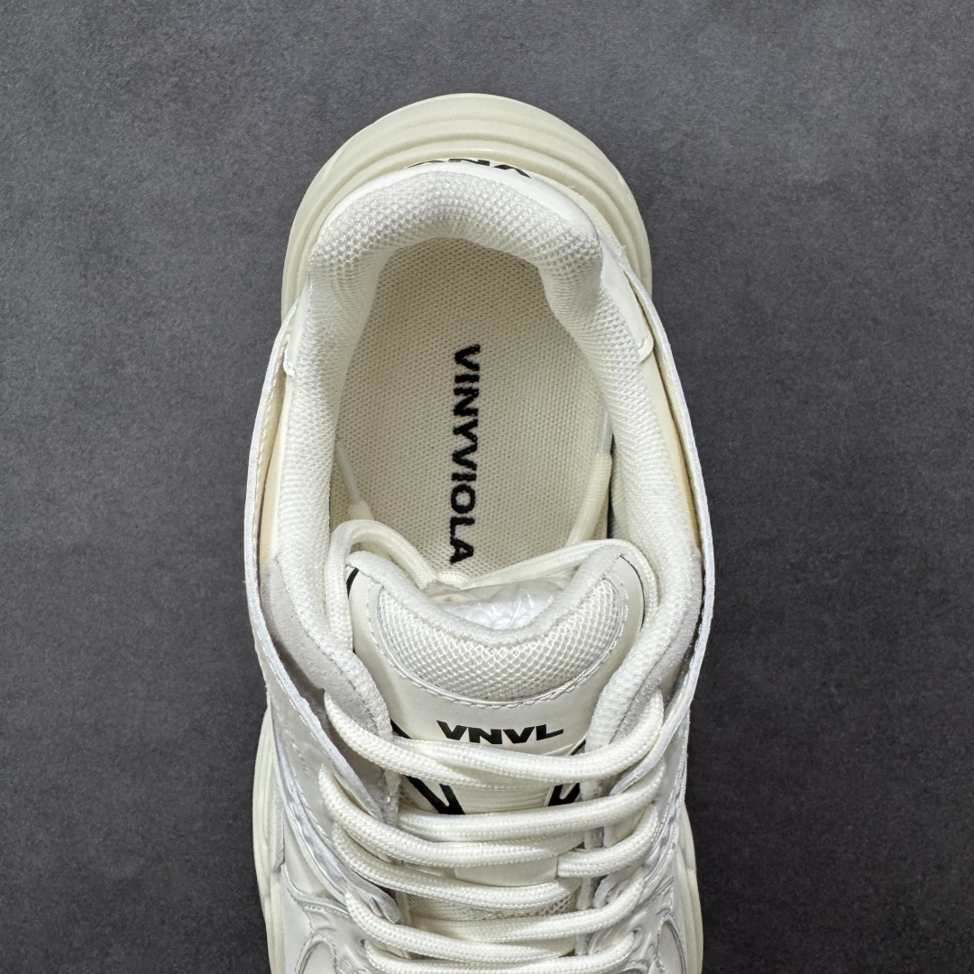 图片[7]-【广东纯原版本】檀健次杨洋IU李知恩同款 VINYVIOLA维尼维拉 GAT系列厚底德训鞋 上脚包裹性真的不要太舒适 透气不闷脚➕减震效果也很舒适 侧边的流动线条也很有美感～ 不管日常通勤还是时尚出街，回头率💯～ 尺码：35-40-选品中心