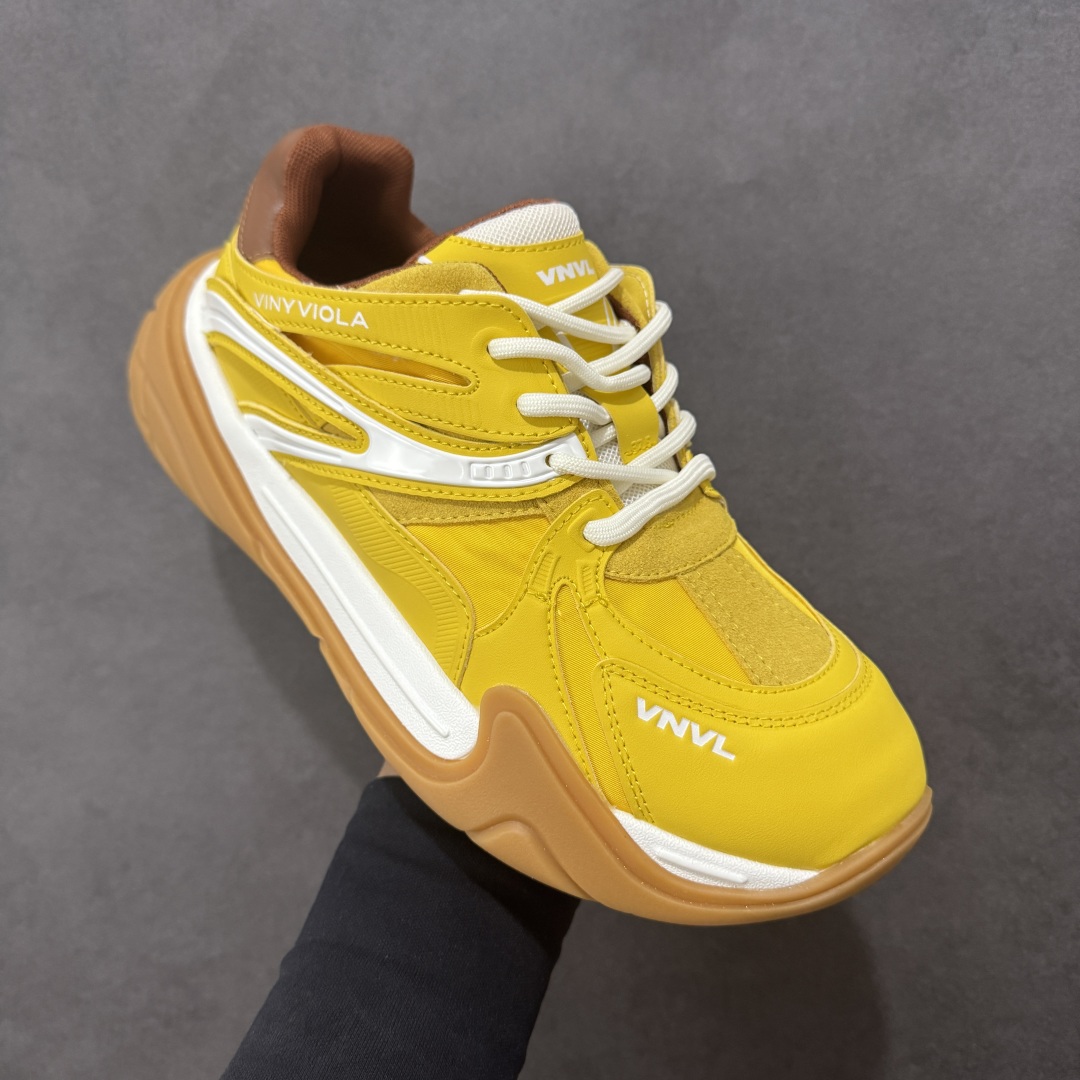 图片[3]-【广东纯原版本】檀健次杨洋IU李知恩同款 VINYVIOLA维尼维拉 GAT系列厚底德训鞋 上脚包裹性真的不要太舒适 透气不闷脚➕减震效果也很舒适 侧边的流动线条也很有美感～ 不管日常通勤还是时尚出街，回头率💯～ 尺码：35-40-选品中心