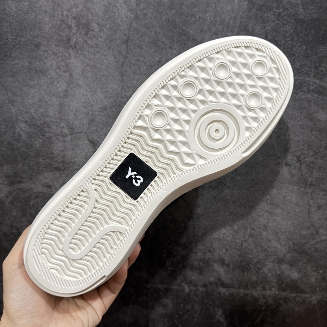 图片[9]-【莞顶纯原】Y-3官网同步在售款 Y3黑白休闲百搭板鞋 秋冬款实力派 经典高端大气 原版1：1打造 质量好 细节完美 面料选用牛皮组合加厚防臭布 大底采用轻盈lp底＋超级防滑凸纹 尺码：38-45-选品中心