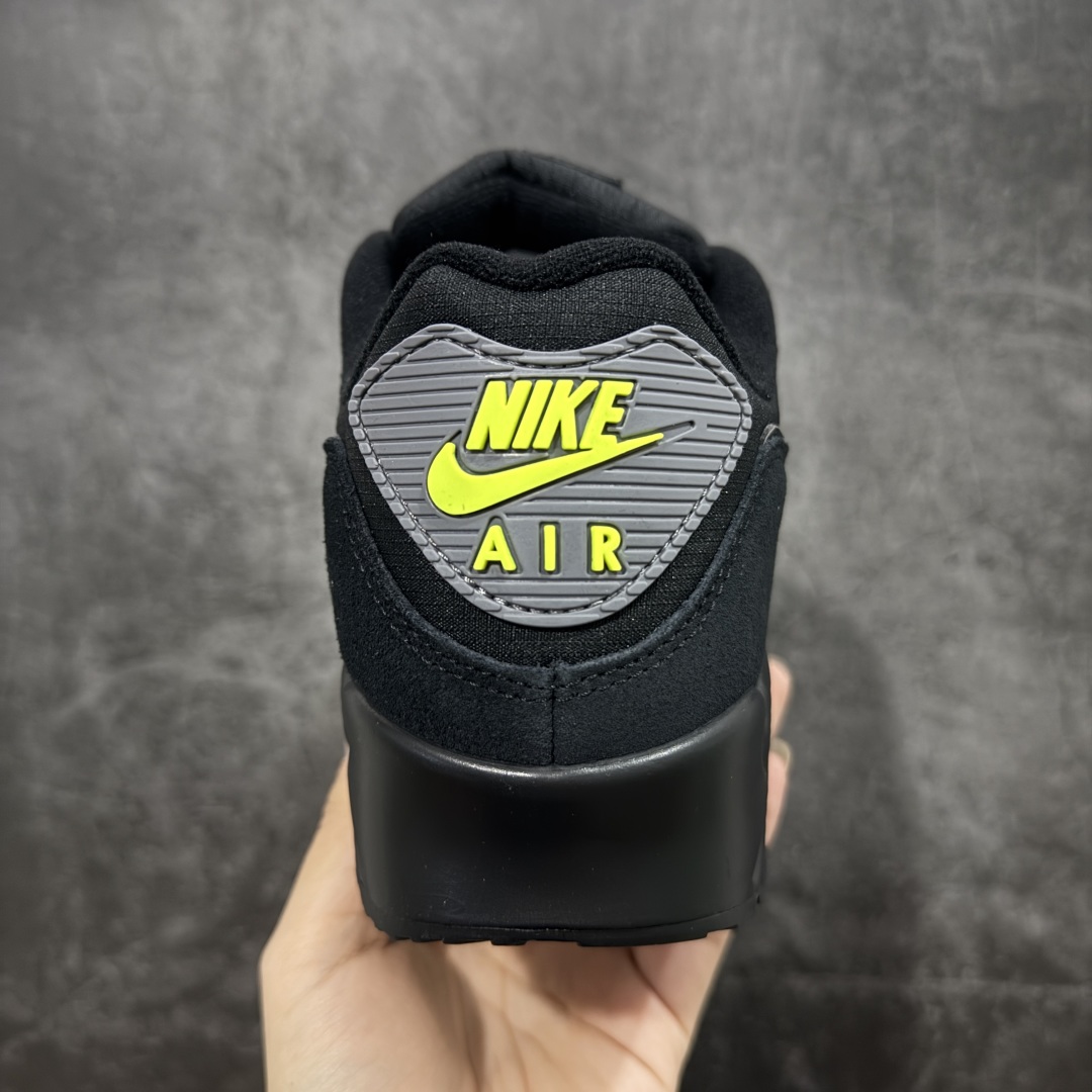 图片[4]-【顶级芯片版】Nike Air Max 90 舒适 复古 合成革减震防滑透气 低帮 休闲跑步鞋 黑灰 FQ2377-001 鞋舌标可扫码 海外欧州过验版 原纸版原楦头 顶级90款问市 开发数月 原版开发 多道QC质检 鞋型完美复刻 原厂级别工艺 正确色卡 正确气垫蓝光 正确大底 独家私模 采用进口头层牛皮拼接 定位高端市场 行业标杆工艺 尺码：39 40 40.5 41 42 42.5 43 44 44.5 45 46-选品中心