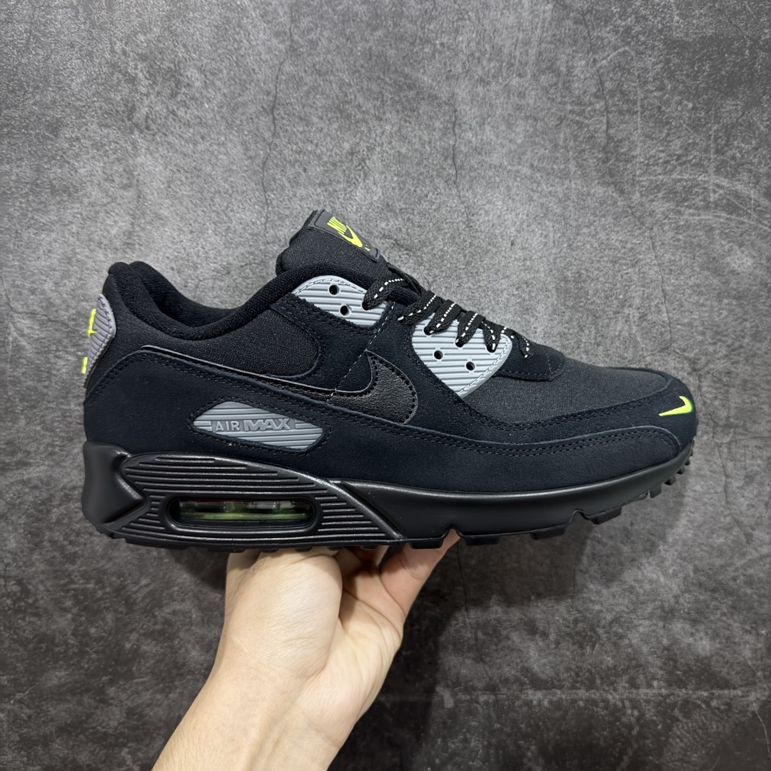 【顶级芯片版】Nike Air Max 90 舒适 复古 合成革减震防滑透气 低帮 休闲跑步鞋 黑灰 FQ2377-001 鞋舌标可扫码 海外欧州过验版 原纸版原楦头 顶级90款问市 开发数月 原版开发 多道QC质检 鞋型完美复刻 原厂级别工艺 正确色卡 正确气垫蓝光 正确大底 独家私模 采用进口头层牛皮拼接 定位高端市场 行业标杆工艺 尺码:39 40 40.5 41 42 42.5 43 44 44.5 45 46-选品中心