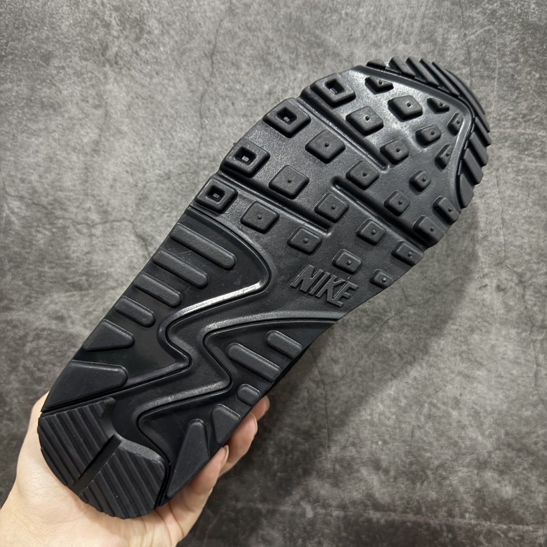 图片[9]-【顶级芯片版】Nike Air Max 90 舒适 复古 合成革减震防滑透气 低帮 休闲跑步鞋 黑灰 FQ2377-001 鞋舌标可扫码 海外欧州过验版 原纸版原楦头 顶级90款问市 开发数月 原版开发 多道QC质检 鞋型完美复刻 原厂级别工艺 正确色卡 正确气垫蓝光 正确大底 独家私模 采用进口头层牛皮拼接 定位高端市场 行业标杆工艺 尺码：39 40 40.5 41 42 42.5 43 44 44.5 45 46-选品中心