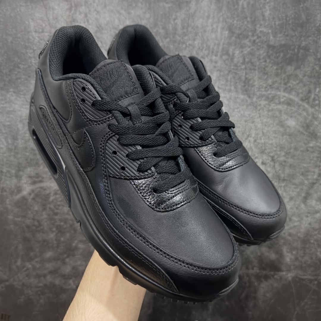【顶级芯片版】Nike Air Max 90 舒适 复古 合成革减震防滑透气 低帮 休闲跑步鞋 纯黑皮面 CZ5594-001 鞋舌标可扫码 海外欧州过验版 原纸版原楦头 顶级90款问市 开发数月 原版开发 多道QC质检 鞋型完美复刻 原厂级别工艺 正确色卡 正确气垫蓝光 正确大底 独家私模 采用进口头层牛皮拼接 定位高端市场 行业标杆工艺 尺码:39 40 40.5 41 42 42.5 43 44 44.5 45 46-选品中心