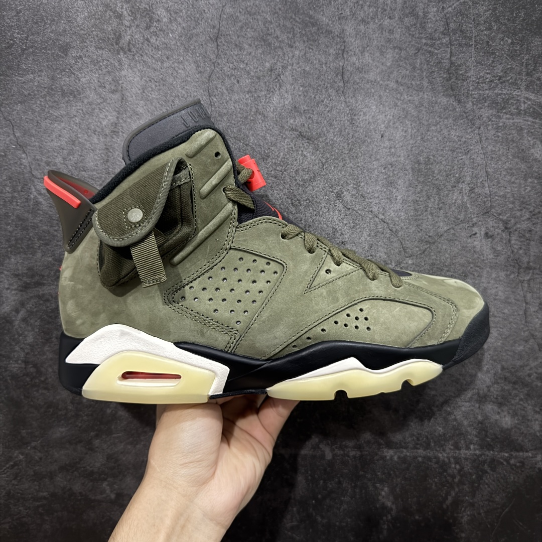 【DG2.0】Travis Scott x Air Jordan 6 AJ6 TS复古文化篮球鞋“军绿夜光鬼脸” CN1084-200 AJ6军绿口袋 顶级细节 多双原鞋拆解开发 进口麂皮皮料 立体公整口袋 原厂后跟刺绣 饱满粗细同步 区分市面过细刺绣 原厂锁扣配件按压回弹声音清脆 原厂定型 后跟完美效果 无各种添加操作 全新正确细节 正确3M反光夜光大底 尺码:40 40.5 41 42 42.5 43 44 44.5 45 46 47.5-选品中心