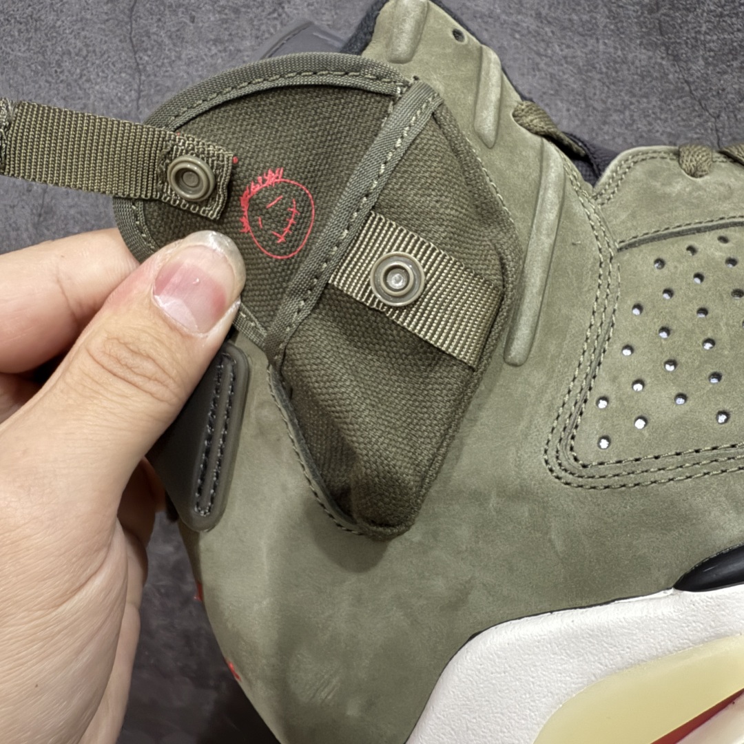 图片[3]-【DG2.0】Travis Scott x Air Jordan 6 AJ6 TS复古文化篮球鞋“军绿夜光鬼脸” CN1084-200 AJ6军绿口袋 顶级细节 多双原鞋拆解开发 进口麂皮皮料 立体公整口袋 原厂后跟刺绣 饱满粗细同步 区分市面过细刺绣 原厂锁扣配件按压回弹声音清脆 原厂定型 后跟完美效果 无各种添加操作 全新正确细节 正确3M反光夜光大底 尺码：40 40.5 41 42 42.5 43 44 44.5 45 46 47.5-选品中心