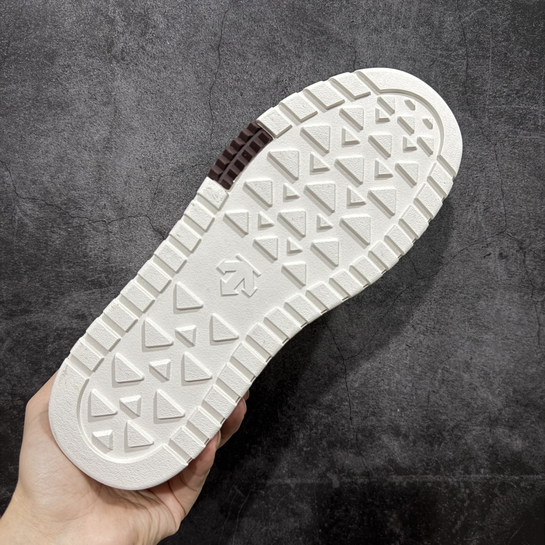 图片[9]-【纯原M版】迪桑特DESCENTE DUALIS DE BOARD 运动舒适 低帮休闲鞋 灵感源于经典鞋形 以简洁线条勾勒百搭造型 选用皮革鞋面赋予质感 缓震中底提升穿着舒适度 兼顾日常运动与休闲场景 让实用与仪式感巧妙融合 尺码：36 36.5 37.5 38 38.5 39 40 40.5 41 42 42.5 43 44 45-选品中心