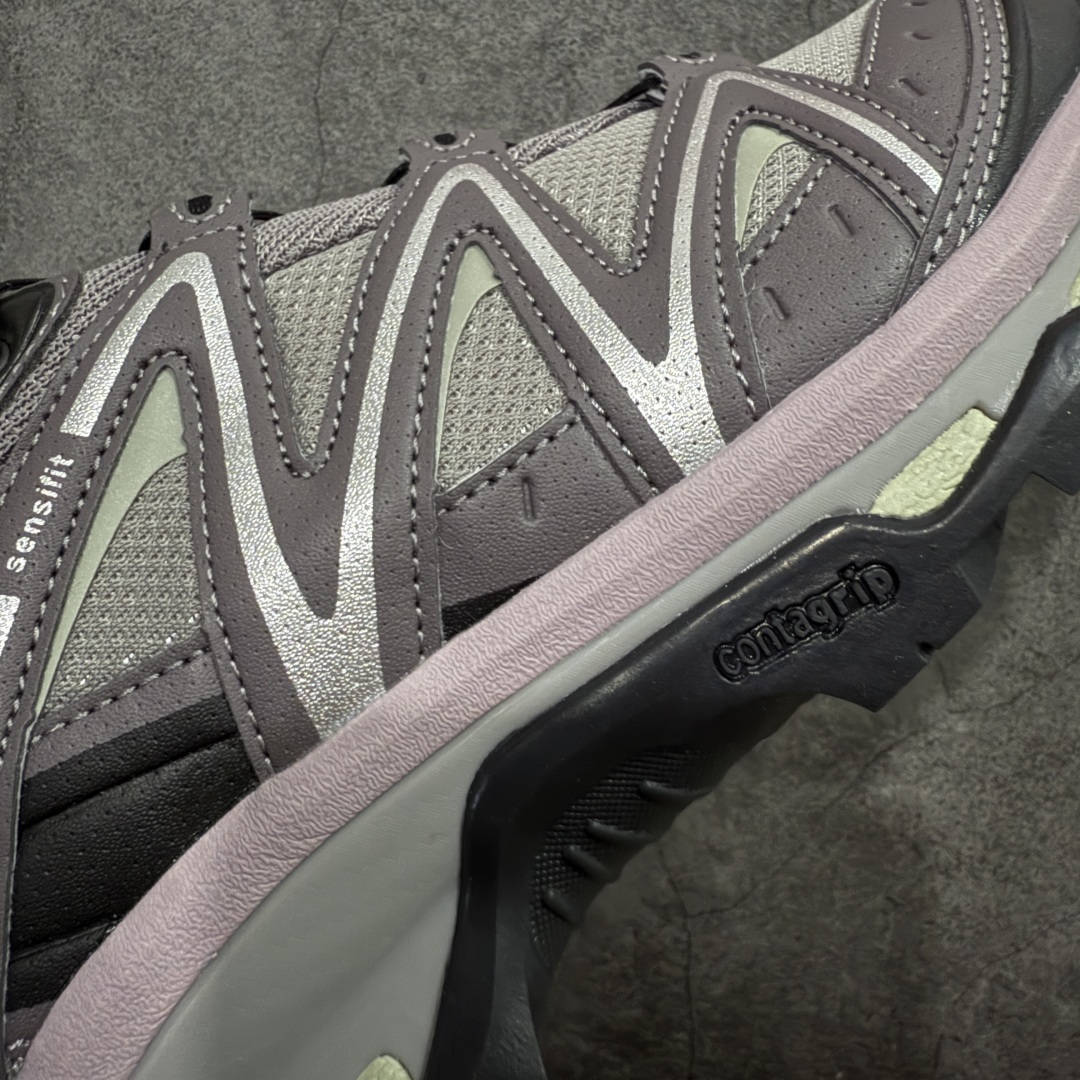 图片[4]-【绿x升级版】Salomon XT-QUEST ADV 萨洛蒙情侣款户外机能鞋 491277 全新绿x升级版 品质大改进 ‼️ 全鞋改进为原厂一致材料打造 全新修长鞋型 相对老版臃肿鞋型 此版的版型更正 全新玻璃冲刀 清洁度提升 同步原版左右鞋带孔的间距加大（之前老版间距太小） 网面与鞋头材料校对一致无色差（老版网面有色差） 鞋后跟反口V字定型同步zp（老版臃肿为U字后跟反口） 鞋舌两侧鞋帮脚踝处更加直挺（之前老版往中间踏） 鞋盒黑盒改正为原版牛皮纸鞋盒 鞋头处添加☯️太极标 所有细节多次修改校正 坚持同步原版无差别 毋庸置疑全市场最好的版本💪🏻终端优势供应 尺码：36-46-选品中心