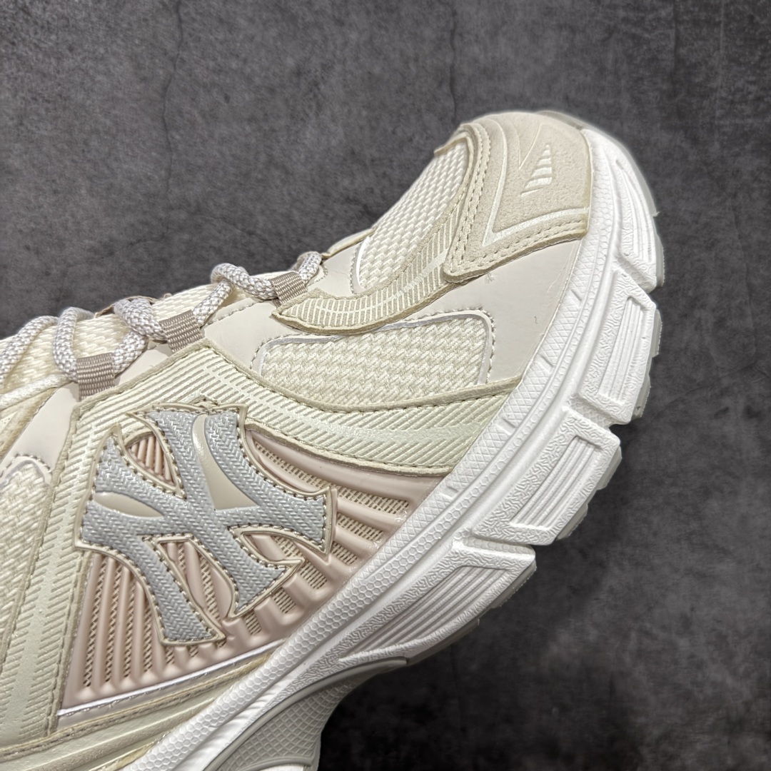 图片[6]-【纯原版】韩国洋基队NY大标潮流老爹鞋 MLB Trophy Runner 小白鞋复古轻便增高运动鞋新款绑带时尚潮流百搭 原材料打造 原楦原档案数据开发版型 完美鞋头弧度/后套收口效果🆚市面文案版本‼️ 原厂立体填充鞋舌海绵 中底注胶孔原数据开发模具大底 原厂转印标 保证不掉字 内增高6cm 原厂1：1模具开发 原厂进口纳米材质 原厂 全套手提袋 原盒雷射防伪标包装 天猫订单品质 官网尺码35 36 36.5 37.5 38 38.5 39 40 40.5 41 42 42.5 43 44 45-选品中心