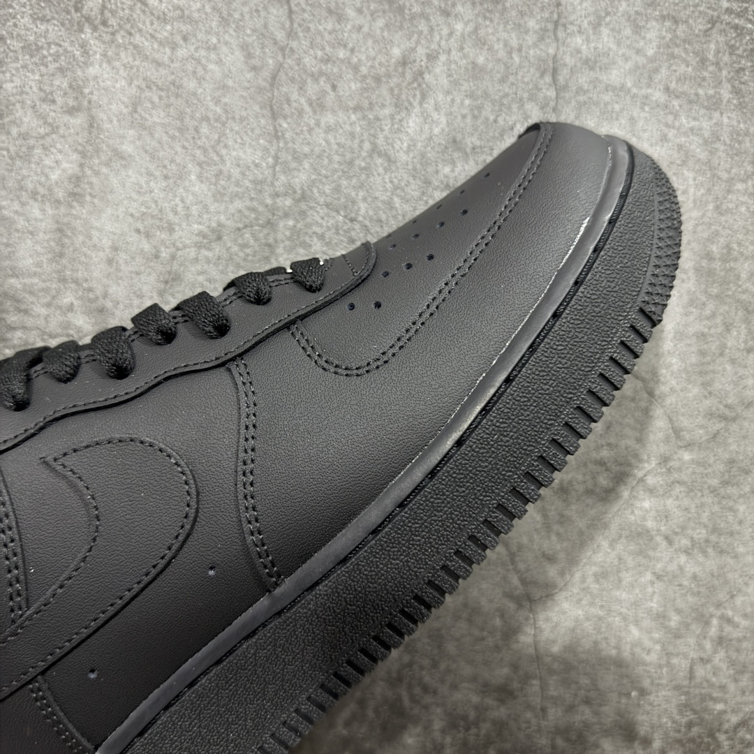 图片[6]-【XE纯原磨砂面】Air Force 1 Low AF1空军纯黑低帮 磨砂皮面版 CW2288-001 抄底的价格 完美品质 完全吊打市场所有同价位上下版本 偏软质头层皮料 完美鞋型 钩子裁边清洁度无敌！ 针车走线图片放大看相当整齐，鞋带口冲孔与鞋头冲孔非常圆润干净 无任何毛边，正确做旧鞋带金属铁片，中底走线 鞋垫刷胶 大底含气垫都是基本操作！独家有货，全码可接！ 尺码：36-46含尖版本 目前此价位你能找到的最优的一个版本没有之一-选品中心