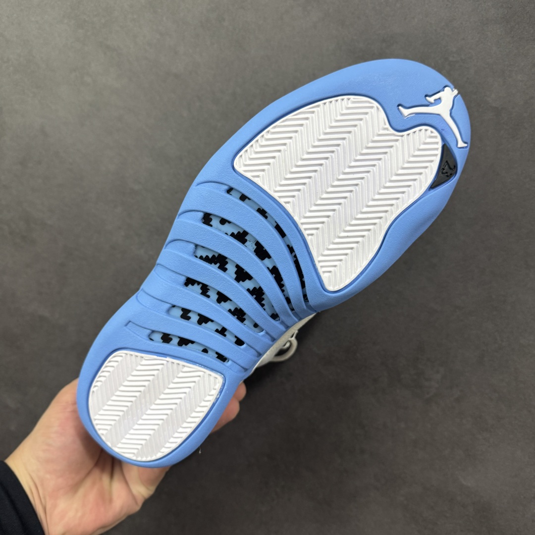 图片[9]-【头层真碳版】Air Jordan AJ12 Retro 篮球鞋 正确版型 头层皮料 真碳板 原厂定制金属扣 原厂电绣 超高性价比 货号：CT8013-112 尺码：40 40.5 41 42 42.5 43 44 44.5 45 45.5 46 47.5 48 编码：GLB320330-选品中心