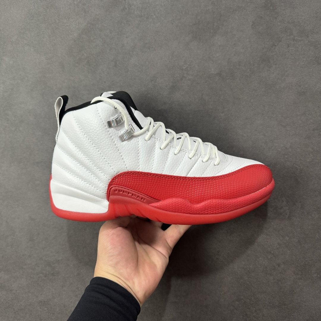 【头层真碳版】Air Jordan AJ12 Retro 篮球鞋 正确版型 头层皮料 真碳板 原厂定制金属扣 原厂电绣 超高性价比 货号:CT8013-116 尺码:40 40.5 41 42 42.5 43 44 44.5 45 45.5 46 47.5 48 编码:GLB320330-选品中心