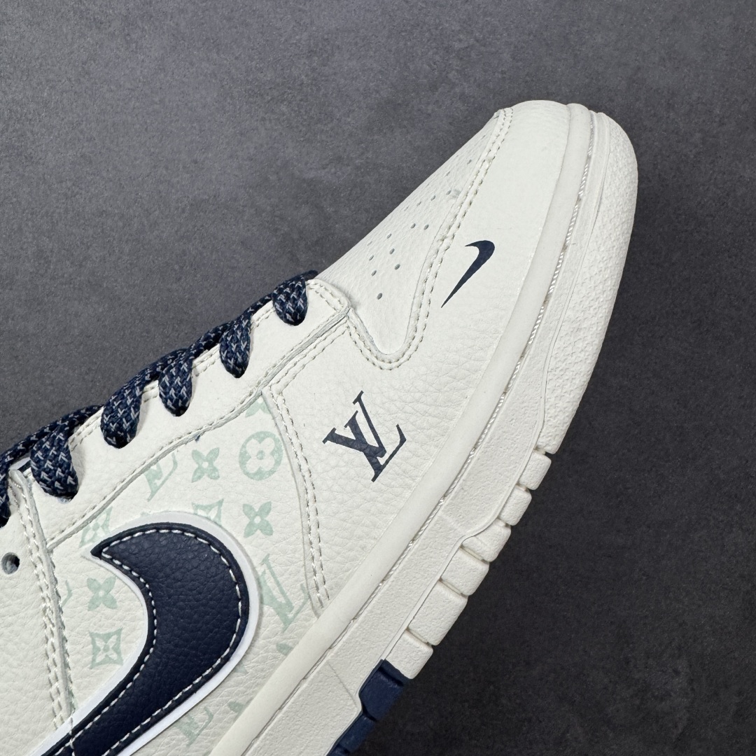 图片[5]-【定制版】Nike SB Dunk Low LV联名 米蓝印花 周年高端定制 低帮休闲板鞋 HT5088-610  #定制鞋盒 大厂纯原品质出货 超高清洁度 皮料切割干净无任何毛边 细节完美   尺码：36 36.5 37.5 38 38.5 39 40 40.5 41 42 42.5 43 44 44.5 45 编码：HXSB330340-选品中心