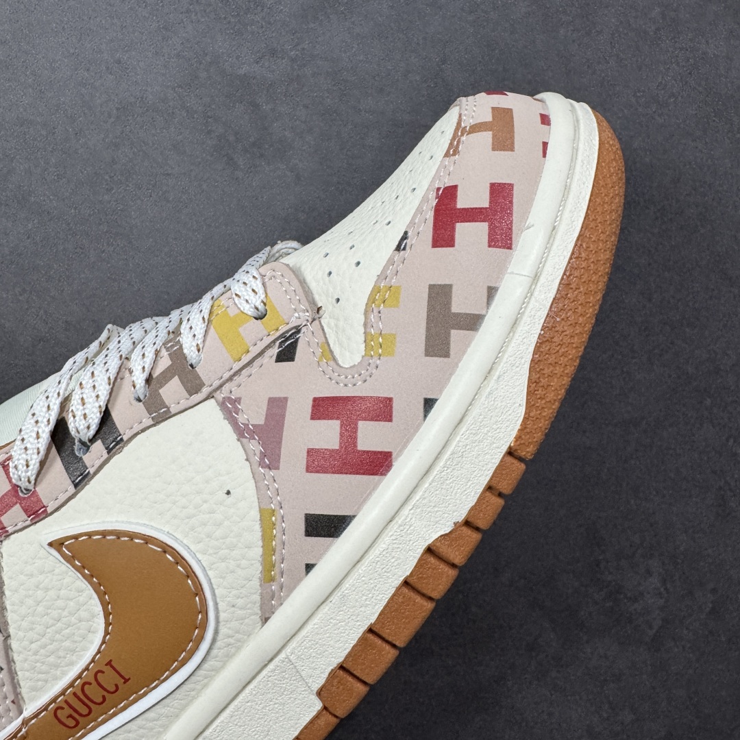 图片[5]-【定制版】Nike Jordan Air Jordan 1“古驰联名——多姿多彩” 高端定制 低帮 复古 减震 防滑 耐磨 休闲鞋 定制鞋盒 大厂纯原品质出货 超高清洁度 皮料切割干净无任何毛边 细节完美 货号：SR8888-012 尺码： 36 36.5 37.5 38 38.5 39 40 40.5 41 42 42.5 43 44 44.5 45-选品中心