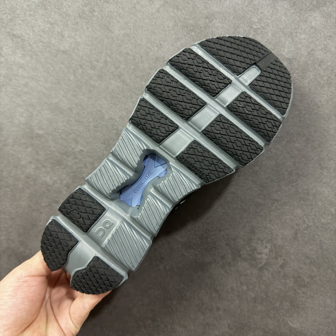 图片[9]-【RS版本】瑞士运动品牌 昂跑 ON Running Cloud X 4 克劳德X4系列低帮轻量舒适休闲运动鞋 On 昂跑 Cloud X 4 综合体能训练 休闲跑鞋。新一代跑练结合多功能跑鞋 Cloud X 4 延续轻量脚感且灵活反馈的同时提高贴合度和透气性；沿袭ON的专业跑鞋科技，旨在应对深蹲、弓箭步、间歇性、波比跳……等各类健身锻炼运动！ 尺码：36 36.5 37.5 38 38.5 39 40 40.5 41 42 42.5 43 44 45 46 47-选品中心