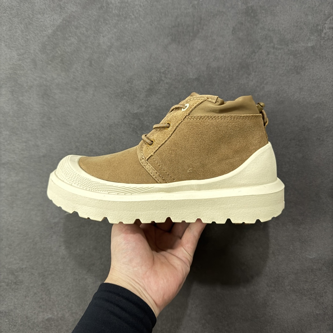 图片[2]-【SP顶级版】UGG Neumel Weather Hybrid M/1143991 秋冬羊毛一体雪地靴 原代工厂隆丰A级真羊毛皮一体完全遵循正平正品，精选A级羊皮毛一体材质，内里毛绒如云朵般包裹双脚，白带恒温属性一寒锁温抗冻，股季透气排湿，让双脚时刻处于干爽舒适的状态，轻量化设计搭配柔韧鞋底，每一步都似踩在软垫上，再加上贴合足型的弧度与足跟支撑，无论是居家休憩,外出通勤还是日常跑腿，全天行走也无负担。 从经典高筒靴到简约拖鞋，从基础中性色到潮流设计，既能与牛仔裤、卫衣打造随性日常，也能搭配裙子、男女同款更能轻松适配情侣穿搭。 优质羊皮毛天生耐磨损，搭配扎实工艺与防水科技加持，能抵御日常磨损与雨雪侵袭。一双穿数年仍能保持柔软质感💪🏻 尺码：35-45 编码：XZB340350-选品中心