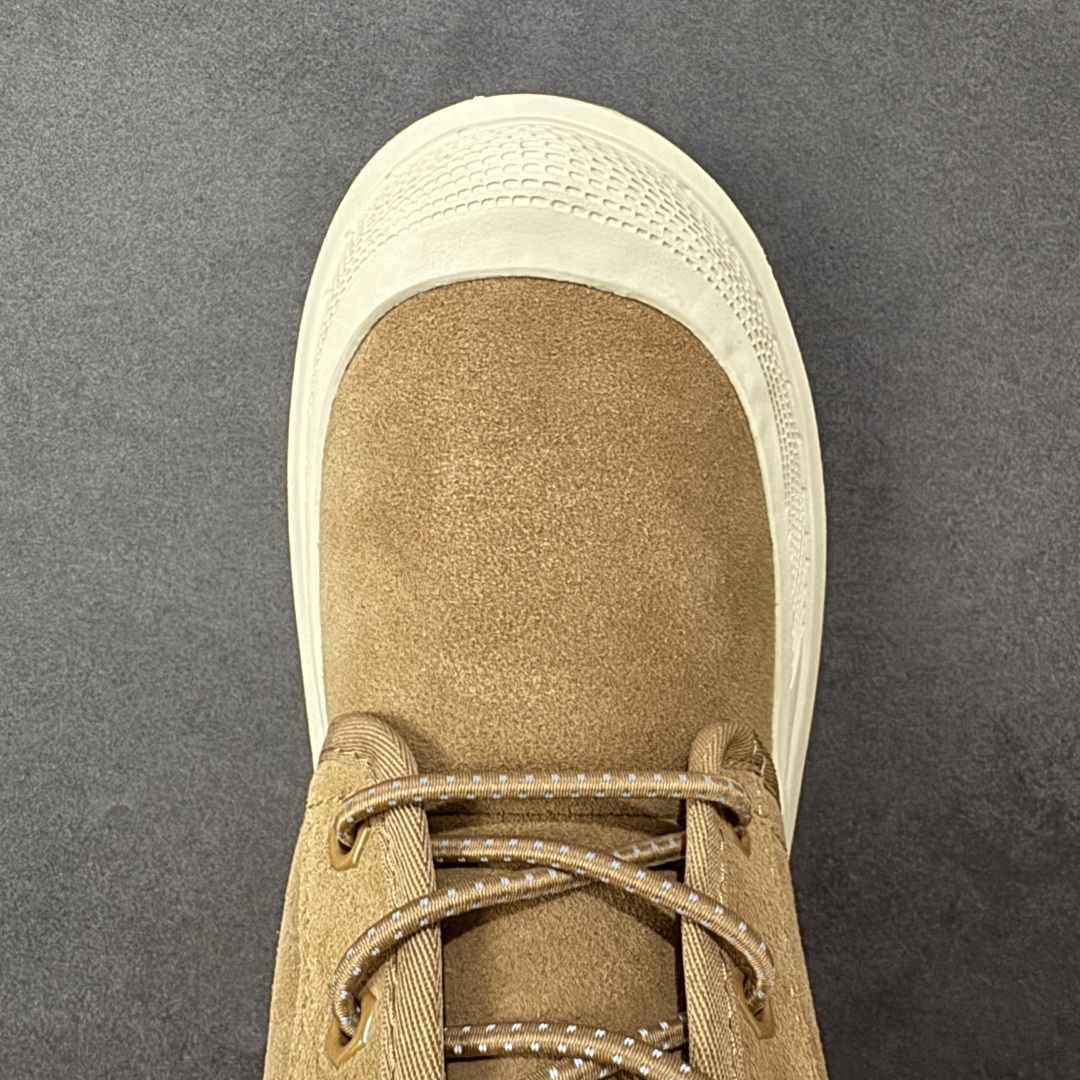 图片[8]-【SP顶级版】UGG Neumel Weather Hybrid M/1143991 秋冬羊毛一体雪地靴 原代工厂隆丰A级真羊毛皮一体完全遵循正平正品，精选A级羊皮毛一体材质，内里毛绒如云朵般包裹双脚，白带恒温属性一寒锁温抗冻，股季透气排湿，让双脚时刻处于干爽舒适的状态，轻量化设计搭配柔韧鞋底，每一步都似踩在软垫上，再加上贴合足型的弧度与足跟支撑，无论是居家休憩,外出通勤还是日常跑腿，全天行走也无负担。 从经典高筒靴到简约拖鞋，从基础中性色到潮流设计，既能与牛仔裤、卫衣打造随性日常，也能搭配裙子、男女同款更能轻松适配情侣穿搭。 优质羊皮毛天生耐磨损，搭配扎实工艺与防水科技加持，能抵御日常磨损与雨雪侵袭。一双穿数年仍能保持柔软质感💪🏻 尺码：35-45 编码：XZB340350-选品中心