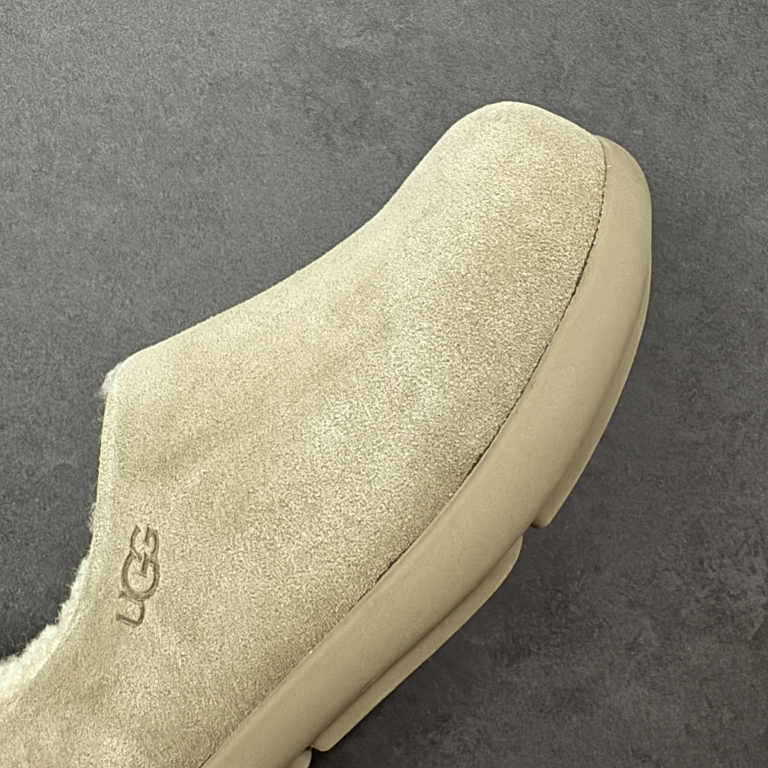 图片[5]-【SP顶级版】UGG Mini 6211 系列 秋冬羊毛一体雪地靴 原代工厂隆丰A级真羊毛皮一体完全遵循正平正品，精选A级羊皮毛一体材质，内里毛绒如云朵般包裹双脚，白带恒温属性一寒锁温抗冻，股季透气排湿，让双脚时刻处于干爽舒适的状态，轻量化设计搭配柔韧鞋底，每一步都似踩在软垫上，再加上贴合足型的弧度与足跟支撑，无论是居家休憩,外出通勤还是日常跑腿，全天行走也无负担。 从经典高筒靴到简约拖鞋，从基础中性色到潮流设计，既能与牛仔裤、卫衣打造随性日常，也能搭配裙子、男女同款更能轻松适配情侣穿搭。 优质羊皮毛天生耐磨损，搭配扎实工艺与防水科技加持，能抵御日常磨损与雨雪侵袭。一双穿数年仍能保持柔软质感💪🏻 尺码：35-40-选品中心