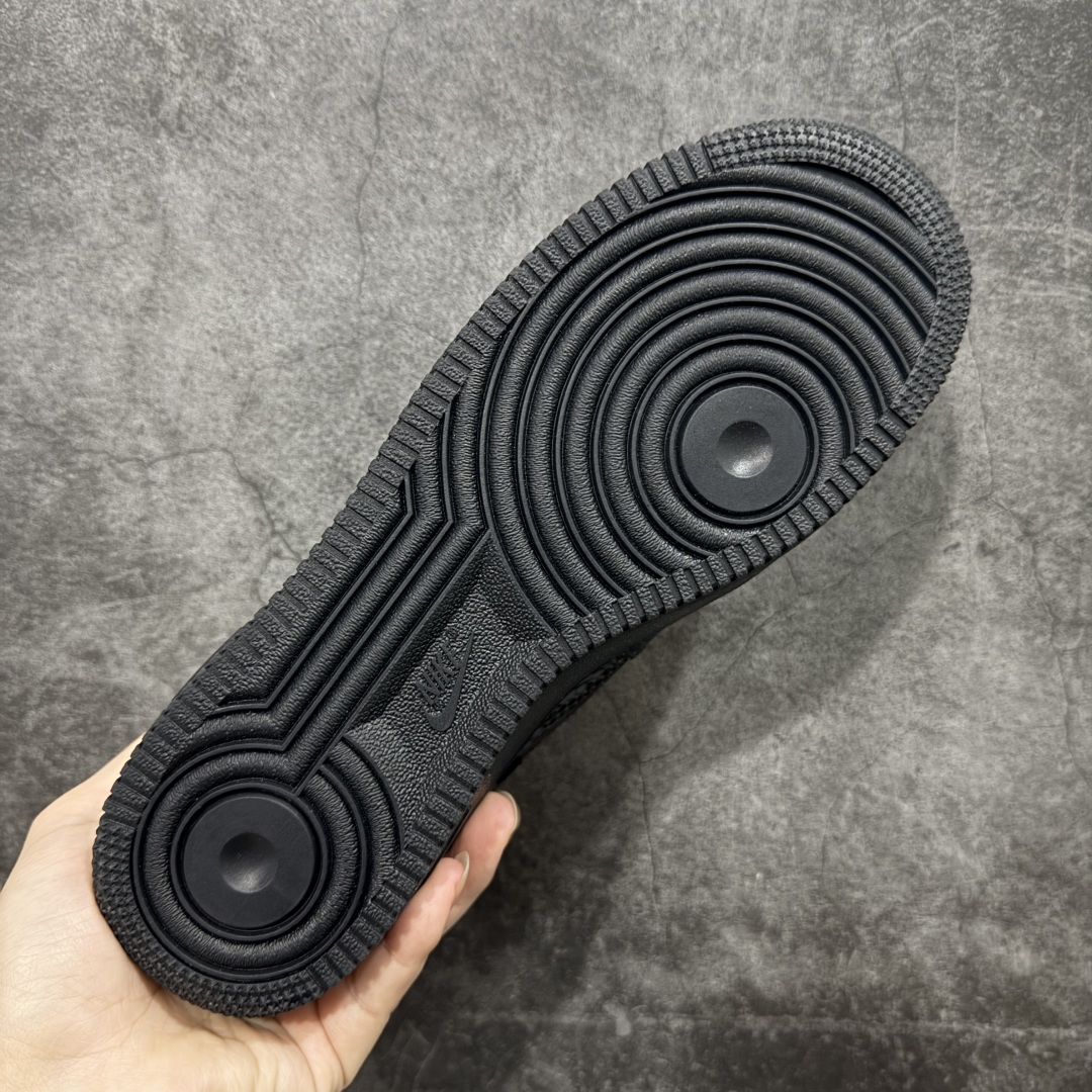 图片[9]-【ZOK版本】Nike Air Force 1 Low AF1 x Kobe Foreve黑曼巴时尚舒适防滑耐磨低帮板鞋 男鞋 科比蛇纹黑色 IB0018-500 私人订单开发 区别市场通货 原楦头原纸板 打造纯正空军专注外贸渠道 正确头层蛇纹皮革鞋面材质 蛇纹效果显著 内置全掌真气垫 原盒配件 正确中底拉帮工艺 正确鞋盒 货号：IB0018-003 尺码：40 40.5 41 42 42.5 43 44 44.5 45 46 47.5 48-选品中心