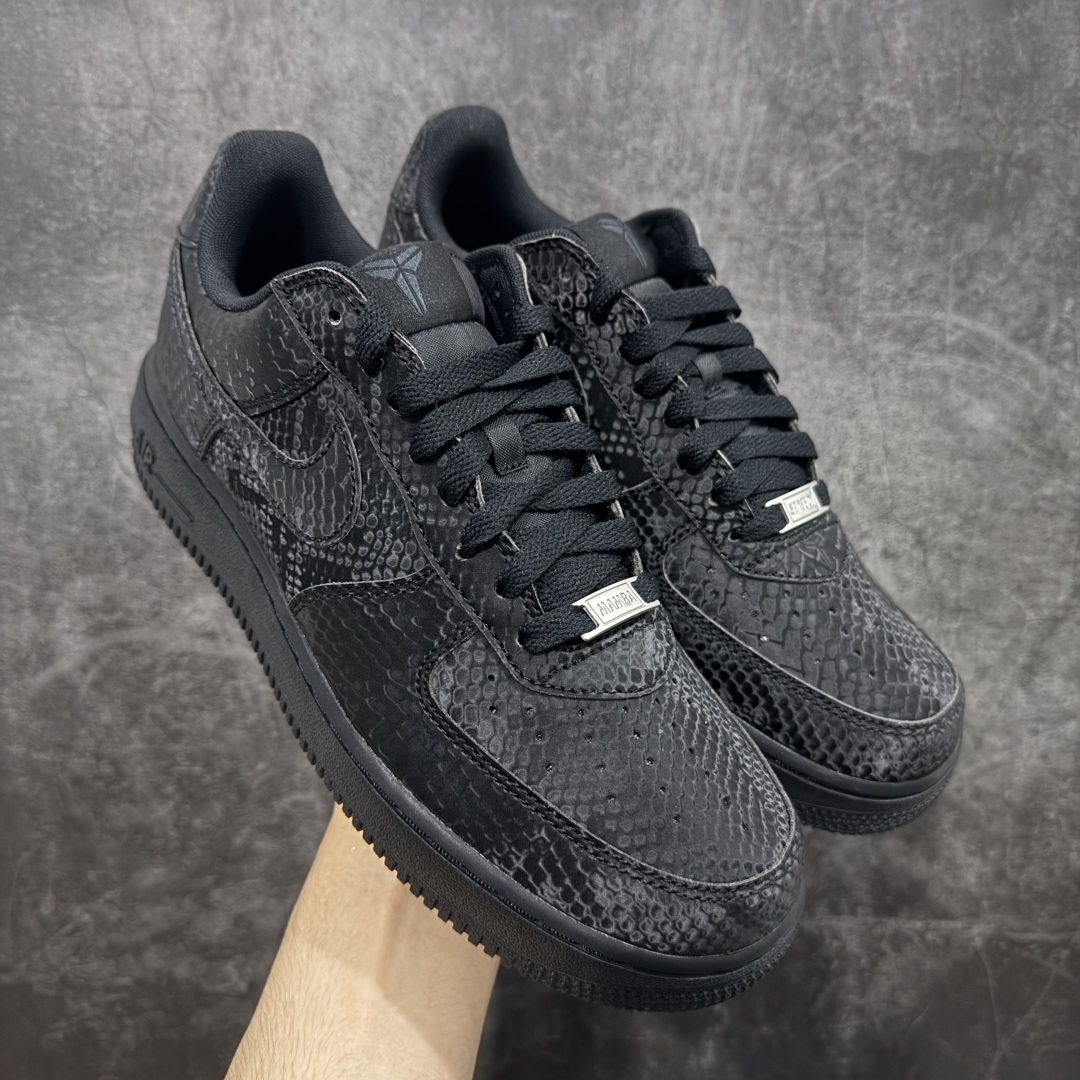 【ZOK版本】Nike Air Force 1 Low AF1 x Kobe Foreve黑曼巴时尚舒适防滑耐磨低帮板鞋 男鞋 科比蛇纹黑色 IB0018-500 私人订单开发 区别市场通货 原楦头原纸板 打造纯正空军专注外贸渠道 正确头层蛇纹皮革鞋面材质 蛇纹效果显著 内置全掌真气垫 原盒配件 正确中底拉帮工艺 正确鞋盒 货号:IB0018-003 尺码:40 40.5 41 42 42.5 43 44 44.5 45 46 47.5 48-选品中心
