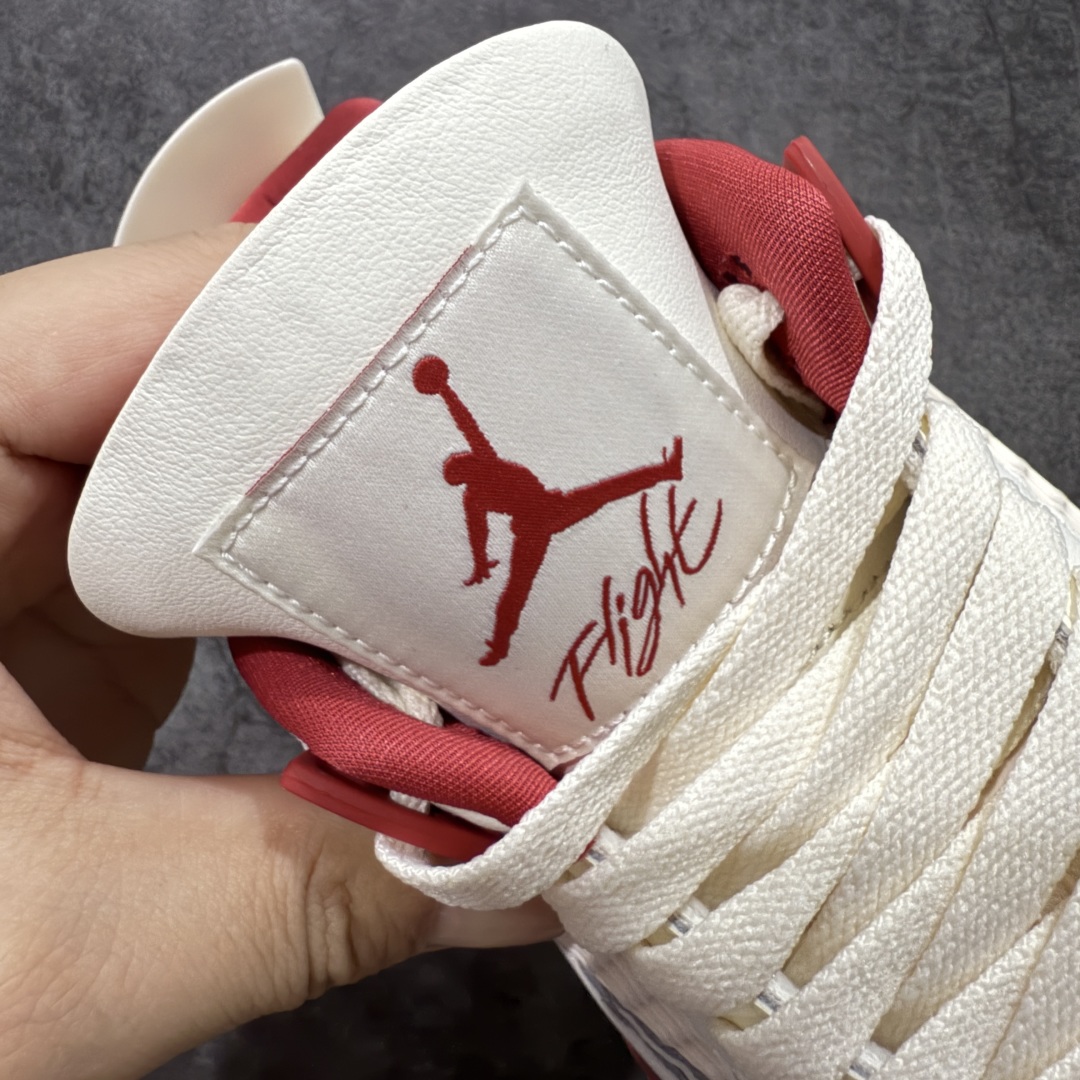 图片[6]-【原厂版】Air Jordan AJ4 白米红情人节 新晋AJ外贸大厂全新生产线出品 整体版型质感 用料细节都绝不含糊 同价位无敌 原鞋开发原楦原纸板同源开发 完美呈现乔4的版型 内侧正确双色网格77 还原细节 原厂皮料 正确气垫颜色 正确网格工艺 正确拉帮工艺 全鞋原装材料制作 原档案原模具打造 支持全方位与正品对比 尺码：40 40.5 41 42 42.5 43 44 44.5 45 46 47.5 48.5-选品中心