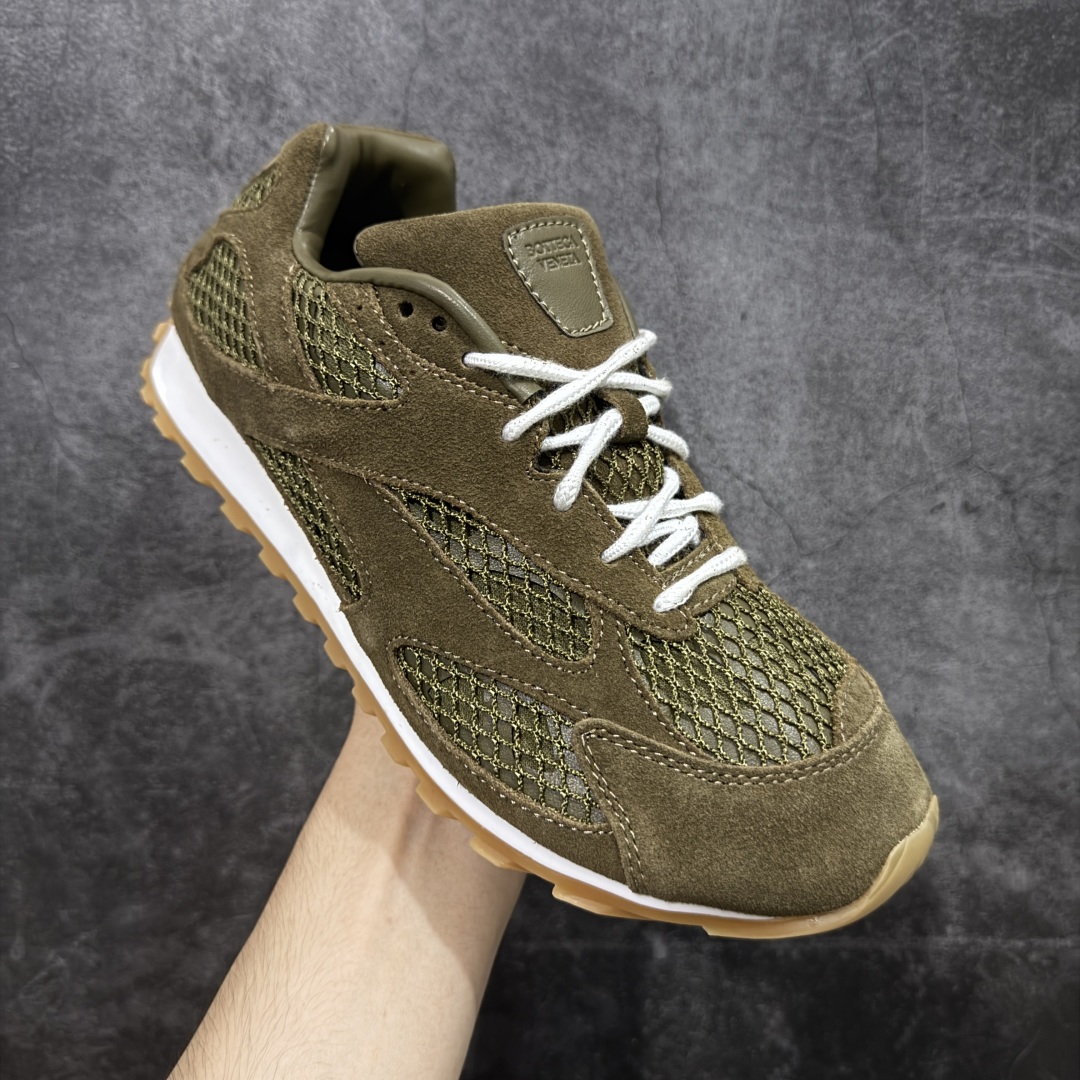 图片[3]-【纯原S版】BOTTEGA VENETA Orbit Runner BV葆蝶家时尚休闲王一博同款老爹鞋运动鞋 原版开发 一比一打造 相似度百分之99以上 市场一梯队级别品质 区别市场任何标文顶级品质版本 采用轻质科技网布面料 搭配几何图案设计橡胶外底 王炸系列 高版本 认准套包工艺 实际增高很多哦 还是一样显腿细非常nice 耐玩耐造 对标对版 套包鞋工艺 认准高版本 大底选用拼色TPU大底 配置原版包装 尺码：36 37 38 39 40 41 42 43 44 45 46 47-选品中心