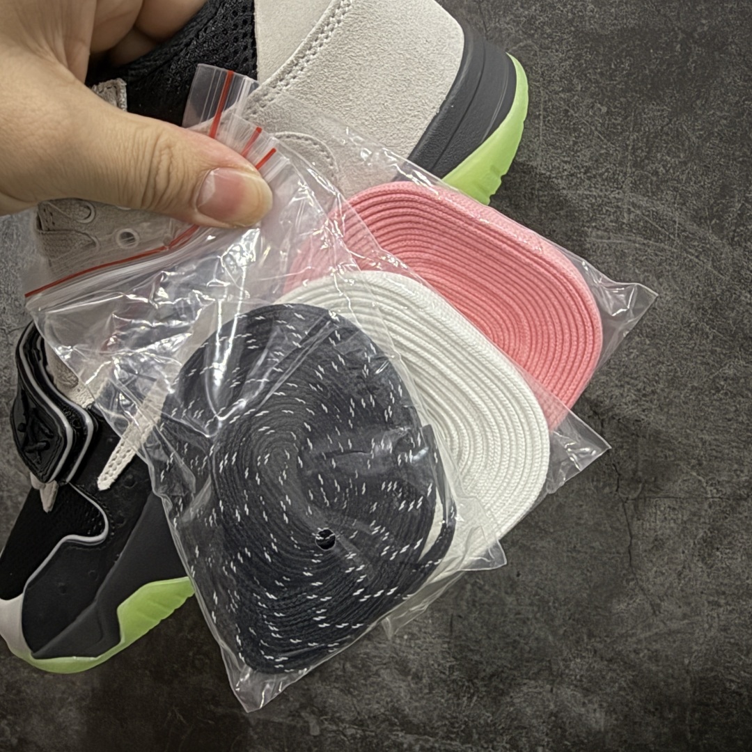 图片[9]-【LW纯原】Travis Scott x Air Jordan Jumpman Jack TR TS联名款 倒钩 复古文化篮球鞋 IH7971-001 原鞋原档案数据 原厂皮料打造 平台外贸 高端零售专供品质 整体鞋身棕色部位采用台湾隆长棉麻布料 配件鞋盒完全同步原厂 整体版型质感 用料细节都绝不含糊 尺码：36-48.5-选品中心