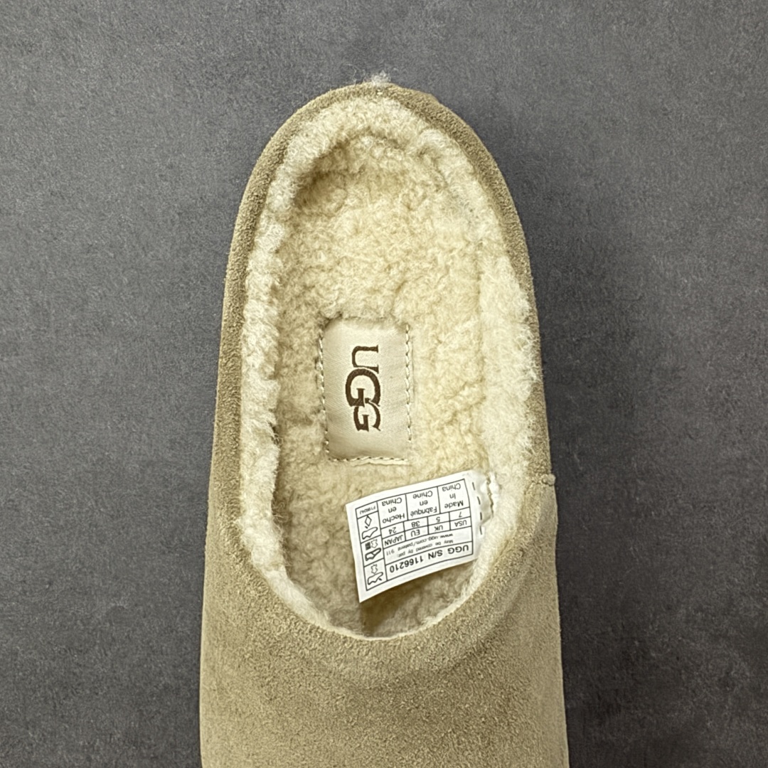 图片[7]-【SP顶级版】UGG NITA 一脚蹬拖鞋 秋冬羊毛一体雪地靴 W/1166210 原代工厂隆丰A级真羊毛皮一体完全遵循正平正品，精选A级羊皮毛一体材质，内里毛绒如云朵般包裹双脚，白带恒温属性一寒锁温抗冻，股季透气排湿，让双脚时刻处于干爽舒适的状态，轻量化设计搭配柔韧鞋底，每一步都似踩在软垫上，再加上贴合足型的弧度与足跟支撑，无论是居家休憩,外出通勤还是日常跑腿，全天行走也无负担。 从经典高筒靴到简约拖鞋，从基础中性色到潮流设计，既能与牛仔裤、卫衣打造随性日常，也能搭配裙子、男女同款更能轻松适配情侣穿搭。 优质羊皮毛天生耐磨损，搭配扎实工艺与防水科技加持，能抵御日常磨损与雨雪侵袭。一双穿数年仍能保持柔软质感💪🏻 尺码：35-40-选品中心