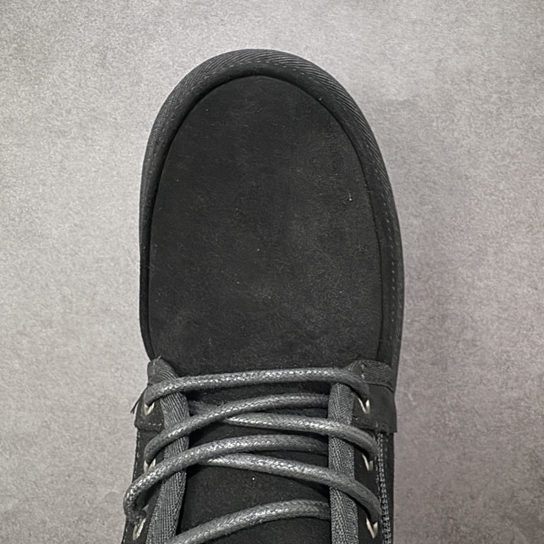 图片[8]-【SP顶级版】UGG TASMAN 秋冬羊毛一体雪地靴 W/1163095 原代工厂隆丰A级真羊毛皮一体完全遵循正平正品，精选A级羊皮毛一体材质，内里毛绒如云朵般包裹双脚，白带恒温属性一寒锁温抗冻，股季透气排湿，让双脚时刻处于干爽舒适的状态，轻量化设计搭配柔韧鞋底，每一步都似踩在软垫上，再加上贴合足型的弧度与足跟支撑，无论是居家休憩,外出通勤还是日常跑腿，全天行走也无负担。 从经典高筒靴到简约拖鞋，从基础中性色到潮流设计，既能与牛仔裤、卫衣打造随性日常，也能搭配裙子、男女同款更能轻松适配情侣穿搭。 优质羊皮毛天生耐磨损，搭配扎实工艺与防水科技加持，能抵御日常磨损与雨雪侵袭。一双穿数年仍能保持柔软质感💪🏻 尺码：39-45-选品中心