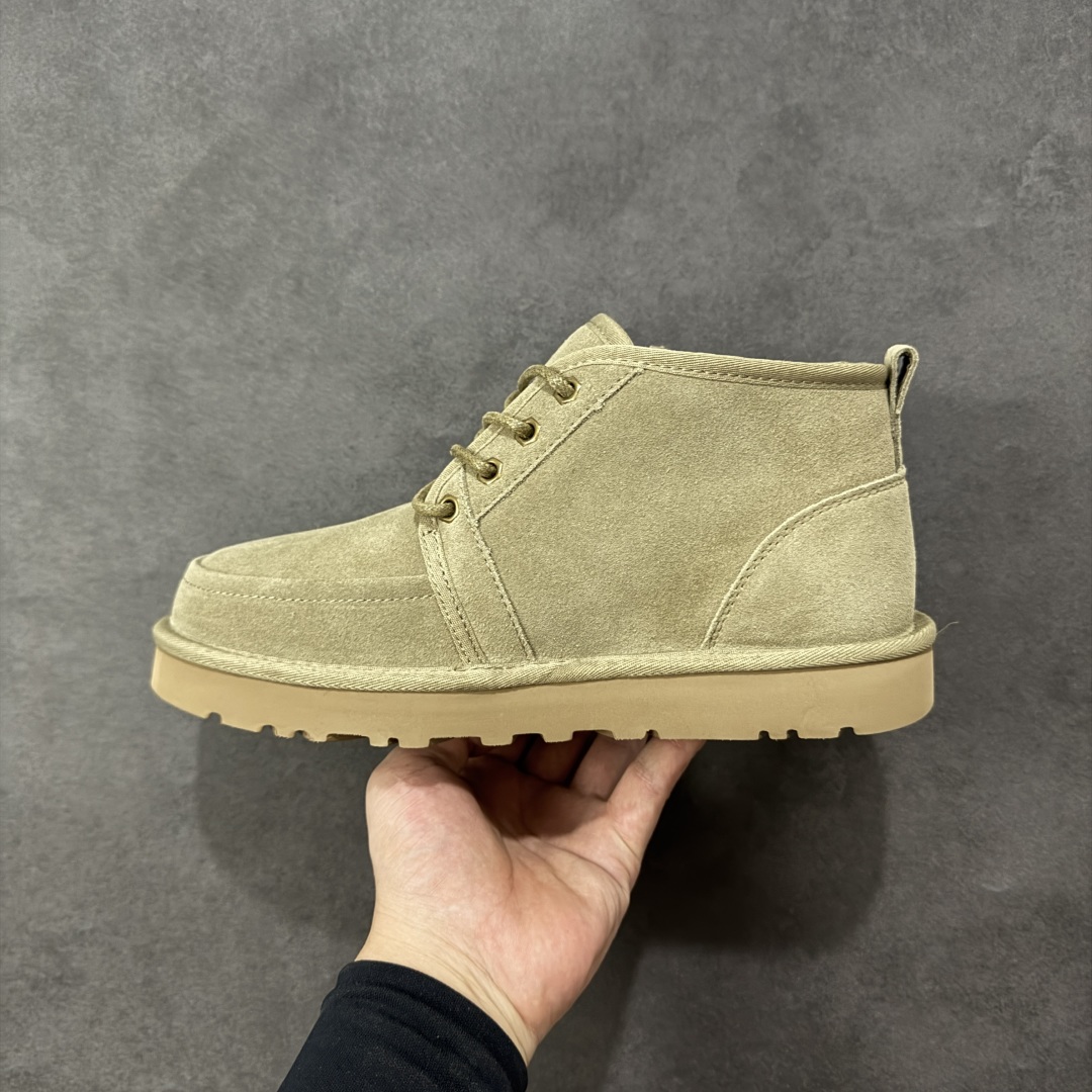 图片[2]-【SP顶级版】UGG TASMAN 秋冬羊毛一体雪地靴 W/1163095 原代工厂隆丰A级真羊毛皮一体完全遵循正平正品，精选A级羊皮毛一体材质，内里毛绒如云朵般包裹双脚，白带恒温属性一寒锁温抗冻，股季透气排湿，让双脚时刻处于干爽舒适的状态，轻量化设计搭配柔韧鞋底，每一步都似踩在软垫上，再加上贴合足型的弧度与足跟支撑，无论是居家休憩,外出通勤还是日常跑腿，全天行走也无负担。 从经典高筒靴到简约拖鞋，从基础中性色到潮流设计，既能与牛仔裤、卫衣打造随性日常，也能搭配裙子、男女同款更能轻松适配情侣穿搭。 优质羊皮毛天生耐磨损，搭配扎实工艺与防水科技加持，能抵御日常磨损与雨雪侵袭。一双穿数年仍能保持柔软质感💪🏻 尺码：39-45-选品中心