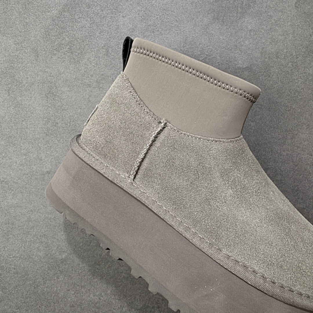 图片[6]-【SP顶级版】UGG ULTRA MINI 秋冬羊毛一体雪地靴 W/1168170 原代工厂隆丰A级真羊毛皮一体完全遵循正平正品，精选A级羊皮毛一体材质，内里毛绒如云朵般包裹双脚，白带恒温属性一寒锁温抗冻，股季透气排湿，让双脚时刻处于干爽舒适的状态，轻量化设计搭配柔韧鞋底，每一步都似踩在软垫上，再加上贴合足型的弧度与足跟支撑，无论是居家休憩,外出通勤还是日常跑腿，全天行走也无负担。 从经典高筒靴到简约拖鞋，从基础中性色到潮流设计，既能与牛仔裤、卫衣打造随性日常，也能搭配裙子、男女同款更能轻松适配情侣穿搭。 优质羊皮毛天生耐磨损，搭配扎实工艺与防水科技加持，能抵御日常磨损与雨雪侵袭。一双穿数年仍能保持柔软质感💪🏻 尺码：39-45-选品中心