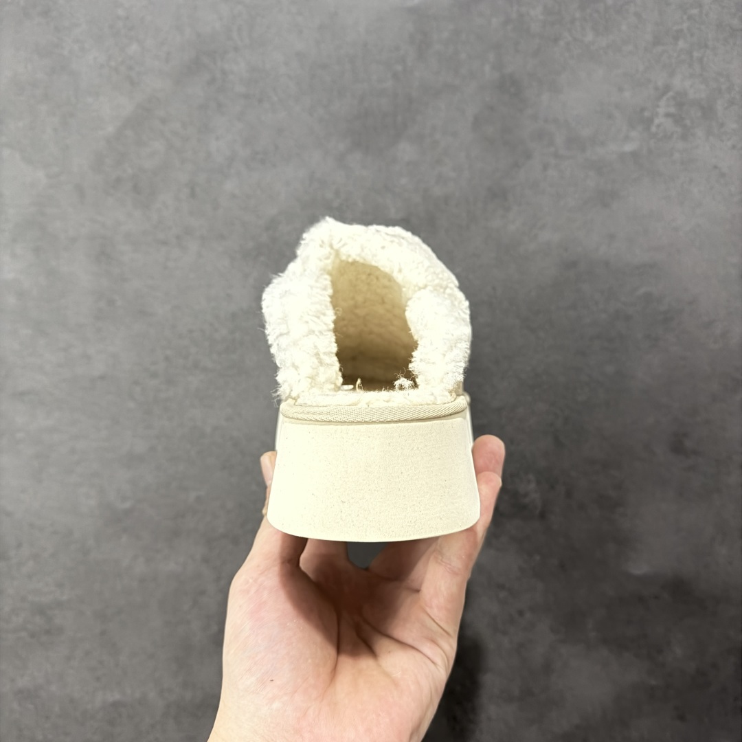 图片[4]-【代购版】UGG秋冬最新款OB938系列法式羊毛刺绣毛毛拖雪地靴 采用隆丰A级澳洲进口羊皮毛一体 品牌代工厂生产线 完全遵循ZP工艺流程 代工厂原厂版师 秉承无原鞋不开发 注重每一处细节 市面最正确版 发泡大底：轻便/耐用/柔韧 Sise：35 36 37 38 39 40-选品中心