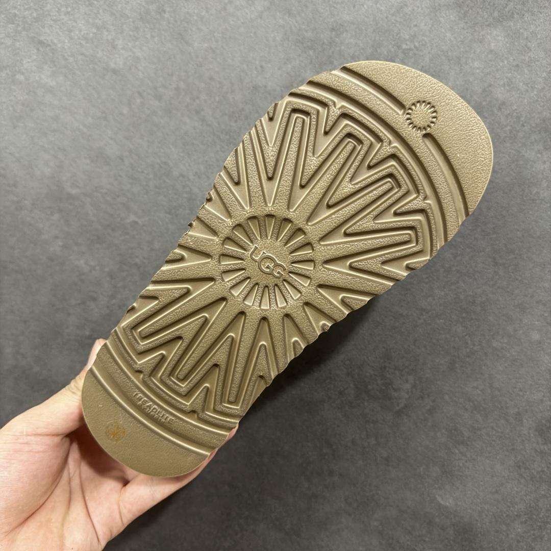 图片[9]-【代购版】UGG秋冬最新款OB938系列法式羊毛刺绣毛毛拖雪地靴 采用隆丰A级澳洲进口羊皮毛一体 品牌代工厂生产线 完全遵循ZP工艺流程 代工厂原厂版师 秉承无原鞋不开发 注重每一处细节 市面最正确版 发泡大底：轻便/耐用/柔韧 Sise：35 36 37 38 39 40-选品中心