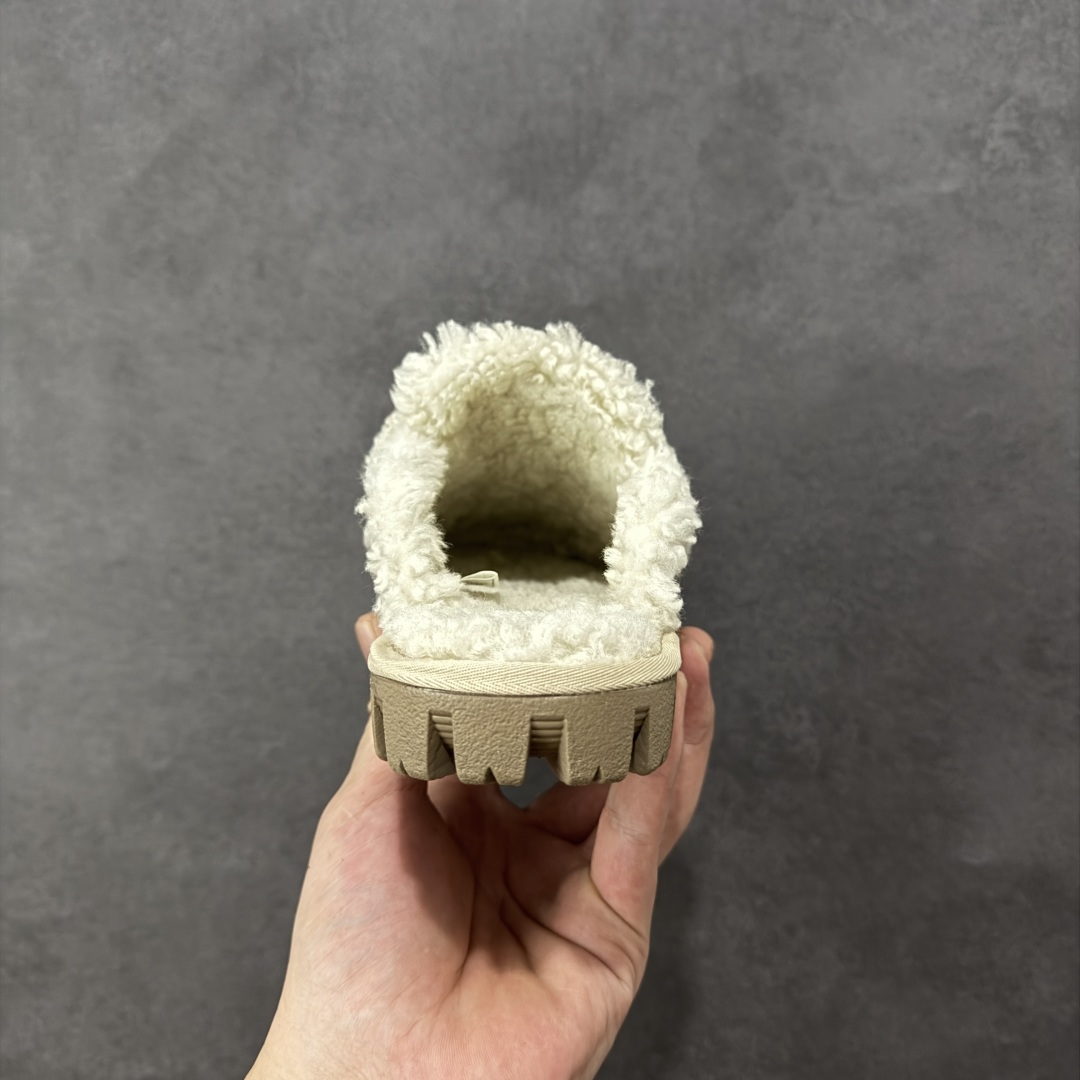 图片[4]-【代购版】UGG秋冬最新款OB938系列法式羊毛刺绣毛毛拖雪地靴 采用隆丰A级澳洲进口羊皮毛一体 品牌代工厂生产线 完全遵循ZP工艺流程 代工厂原厂版师 秉承无原鞋不开发 注重每一处细节 市面最正确版 发泡大底：轻便/耐用/柔韧 Sise：35 36 37 38 39 40-选品中心