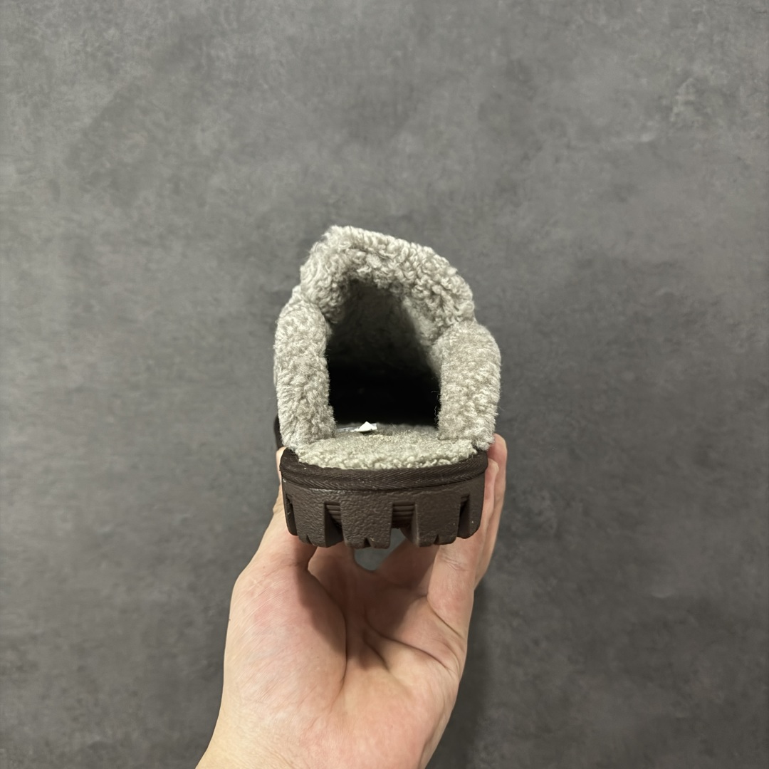 图片[4]-【代购版】UGG秋冬最新款OB938系列法式羊毛刺绣毛毛拖雪地靴 采用隆丰A级澳洲进口羊皮毛一体 品牌代工厂生产线 完全遵循ZP工艺流程 代工厂原厂版师 秉承无原鞋不开发 注重每一处细节 市面最正确版 发泡大底：轻便/耐用/柔韧 Sise：35 36 37 38 39 40-选品中心