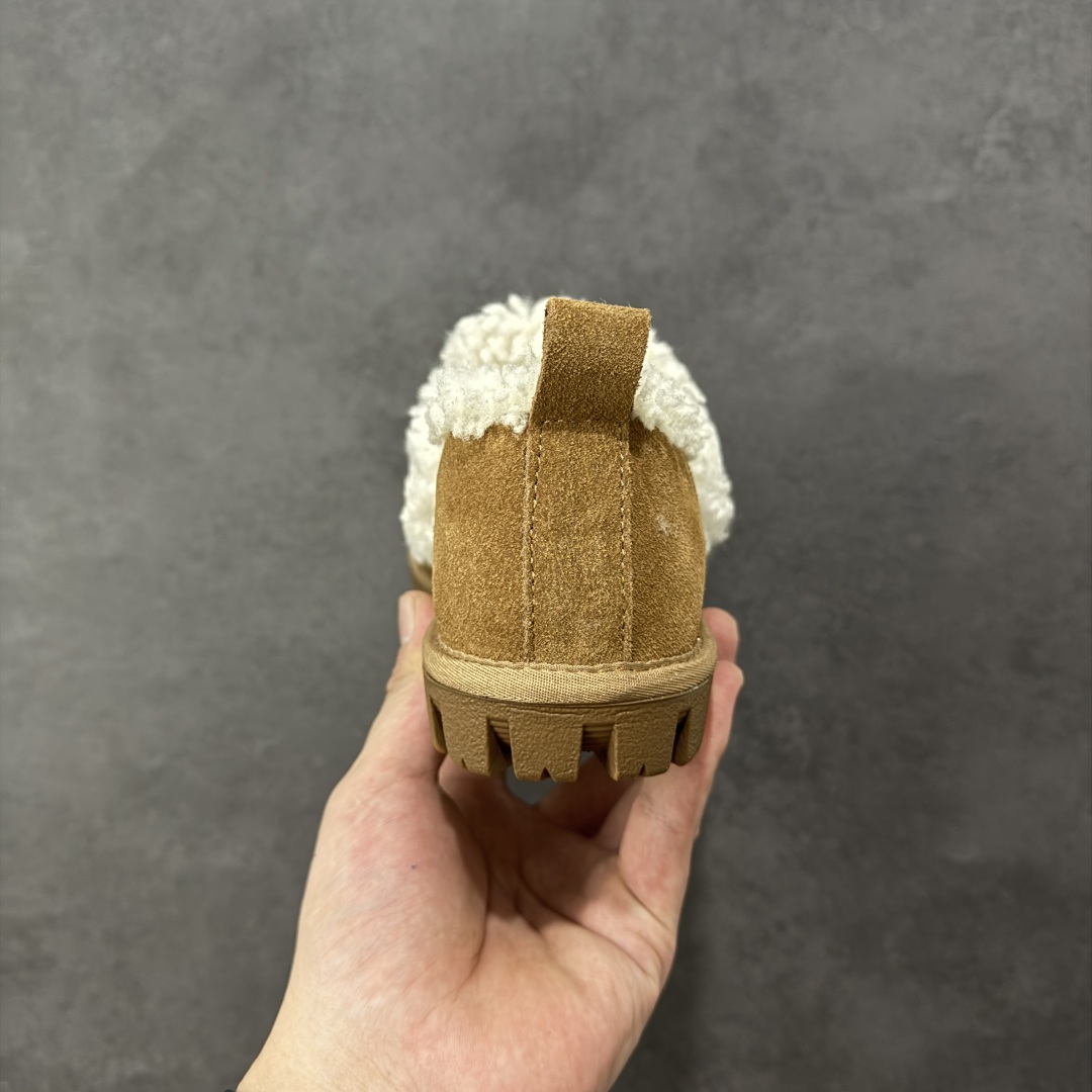 图片[4]-【代购版】UGG秋冬最新款OB938系列法式羊毛刺绣毛毛拖雪地靴 采用隆丰A级澳洲进口羊皮毛一体 品牌代工厂生产线 完全遵循ZP工艺流程 代工厂原厂版师 秉承无原鞋不开发 注重每一处细节 市面最正确版 发泡大底：轻便/耐用/柔韧 Sise：35 36 37 38 39 40-选品中心