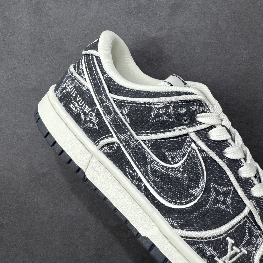图片[6]-【定制版】Nike SB Dunk Low LV联名 白深蓝牛仔 高端定制 低帮休闲板鞋 SC0601-470  #定制鞋盒 大厂纯原品质出货 超高清洁度 皮料切割干净无任何毛边 细节完美   尺码：36 36.5 37.5 38 38.5 39 40 40.5 41 42 42.5 43 44 44.5 45 编码：HXSB330340-选品中心