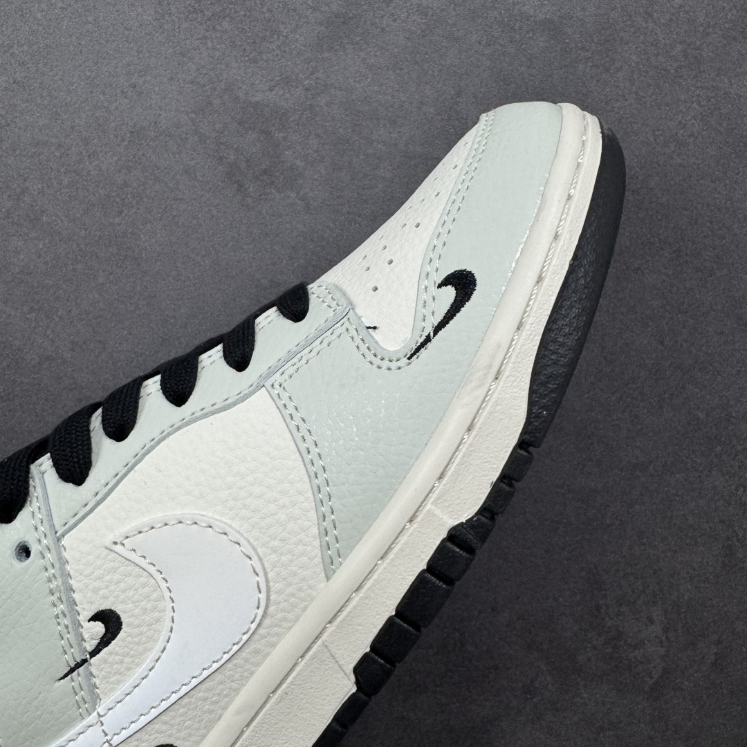 图片[5]-【定制版】Nike SB Dunk Low 联名 抹茶绿黑勾 周年高端定制 低帮休闲板鞋 JP1628-057  #定制鞋盒 大厂纯原品质出货 超高清洁度 皮料切割干净无任何毛边 细节完美   尺码：36 36.5 37.5 38 38.5 39 40 40.5 41 42 42.5 43 44 44.5 45 编码：HXSB330340-选品中心