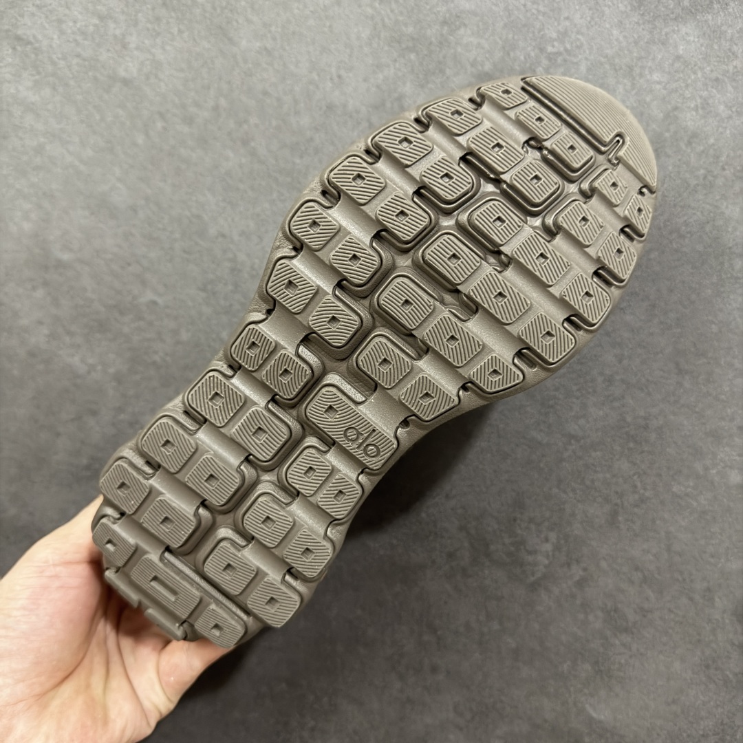 图片[9]-【公司级】Alo yoga Alo Runner 舒适百搭 网布减震耐磨透气支撑 低帮 休闲训练城市通勤跑步鞋 男女同款 A0590U 尺码：36 36.5 37 37.5 38 38.5 39 40 41 41.5 42 42.5 43 44 45 编码：YBB230240-选品中心