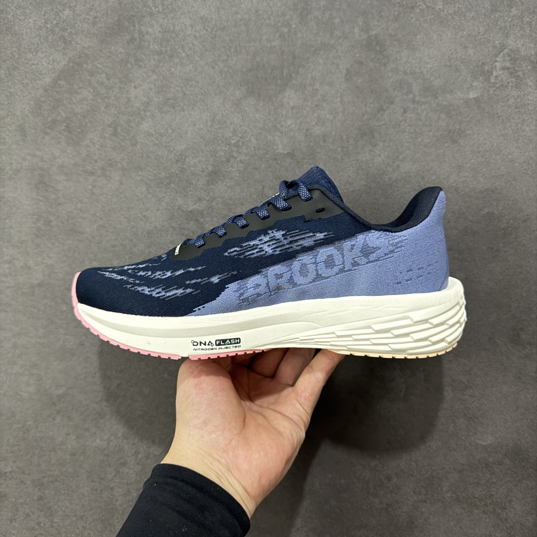 图片[2]-【公司级】Brooks布鲁克斯 Launch 11 跑鞋缓震马拉松氮气慢跑鞋 启速11舒适透气轻量缓震跑步鞋 中底DNA FLASH和前掌DNA FLASH V2缓震系统，双重注氮缓震科技，超轻量超回弹。ROADTACK新型橡胶大底，抓地防滑耐磨。透气工程网眼鞋面设计，舒适包裹双足。 货号：120439-1B-483 尺码：36 36.5 37.5 38 38.5 39 40 40.5 41 42 42.5 43 44 45 编码：LNHB230240-选品中心