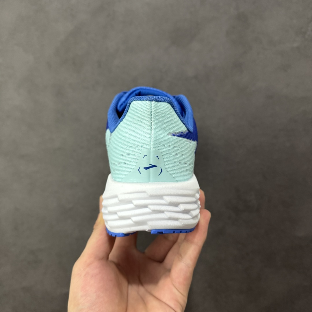 图片[4]-【公司级】Brooks布鲁克斯 Launch 11 跑鞋缓震马拉松氮气慢跑鞋 启速11舒适透气轻量缓震跑步鞋 中底DNA FLASH和前掌DNA FLASH V2缓震系统，双重注氮缓震科技，超轻量超回弹。ROADTACK新型橡胶大底，抓地防滑耐磨。透气工程网眼鞋面设计，舒适包裹双足。 货号：120439-1D-450 尺码：36 36.5 37.5 38 38.5 39 40 40.5 41 42 42.5 43 44 45 编码：LNHB230240-选品中心